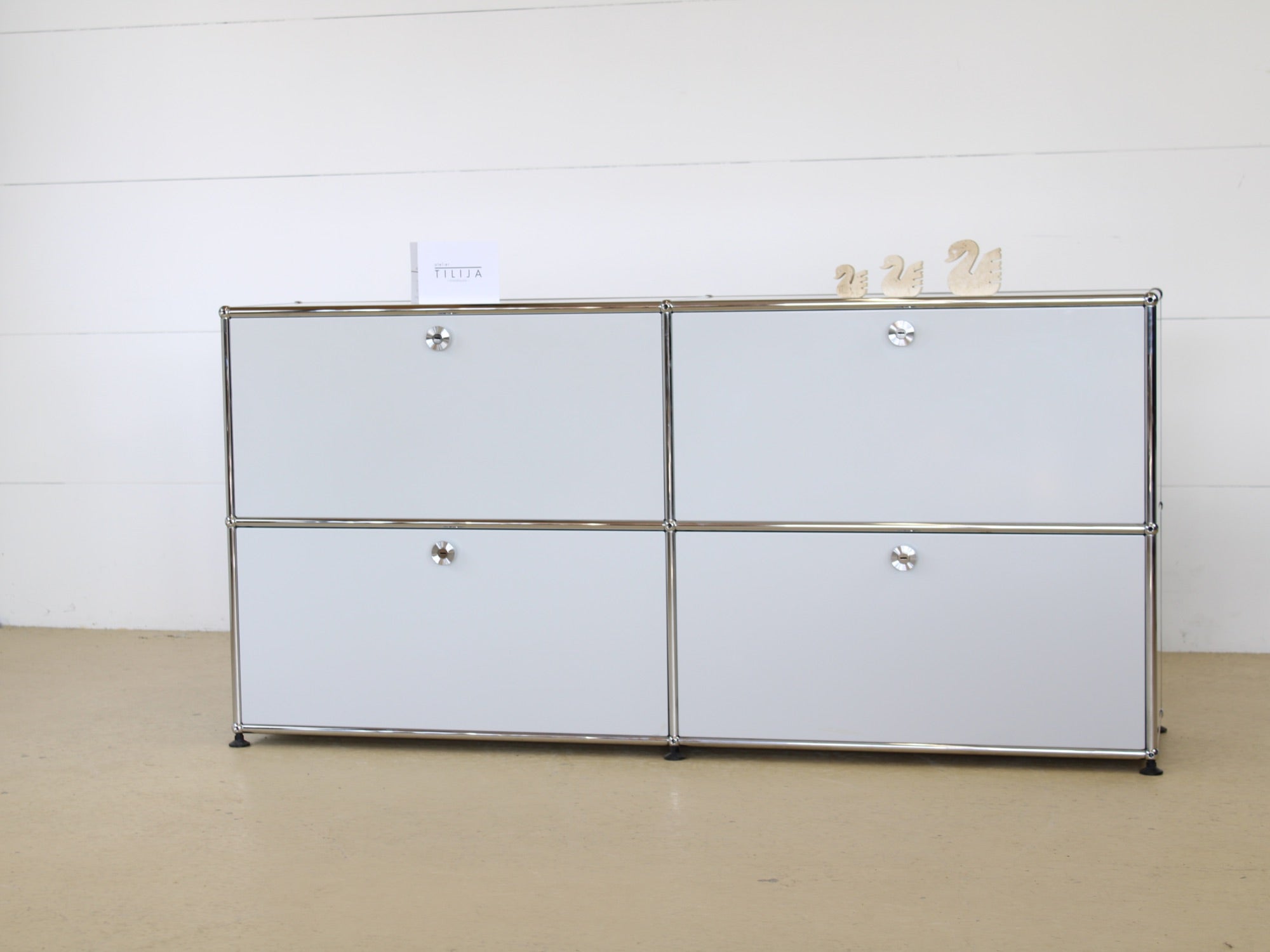 USM Haller Sideboard in Lichtgrau, Umbau möglich!