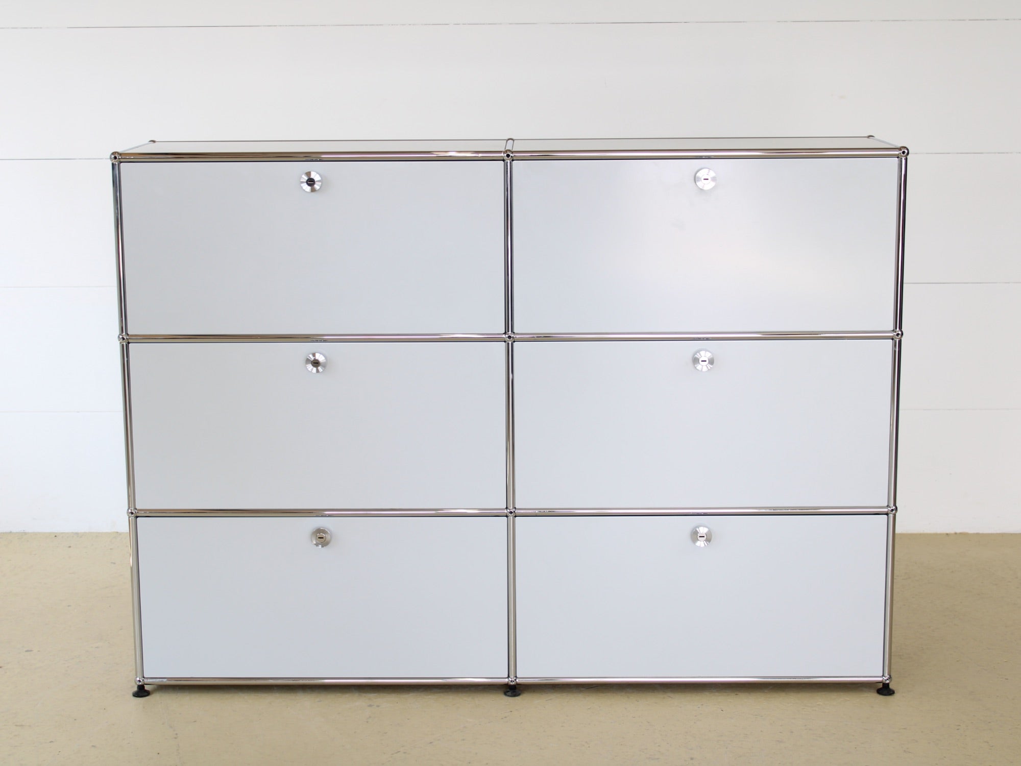 USM Haller Sideboard in Lichtgrau 2x3