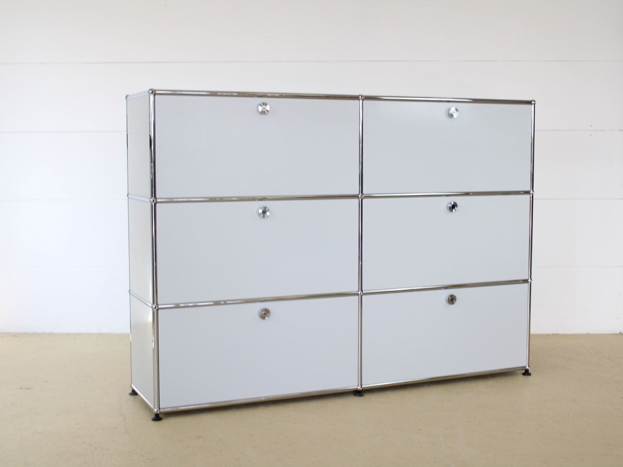 USM Haller Sideboard in Lichtgrau 2x3