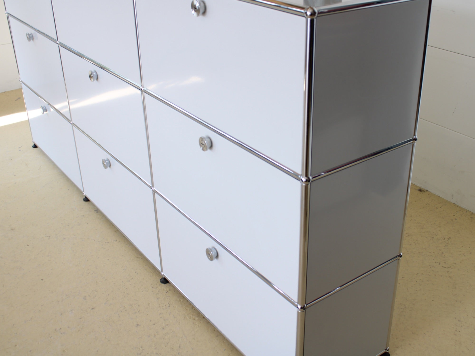 USM Haller Sideboard in Lichtgrau 3x3