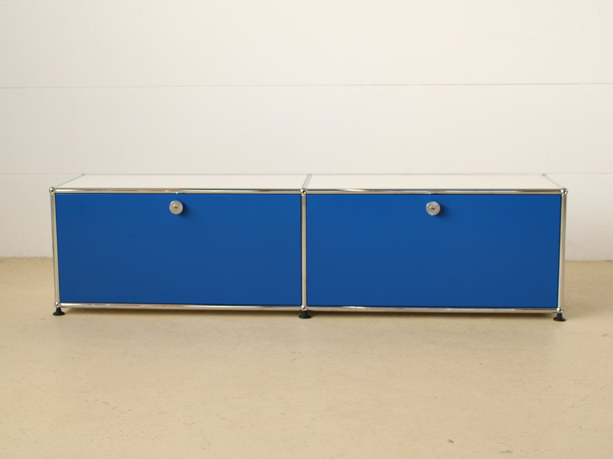 USM Haller Lowboard 2x1 Blau & Weiss 2