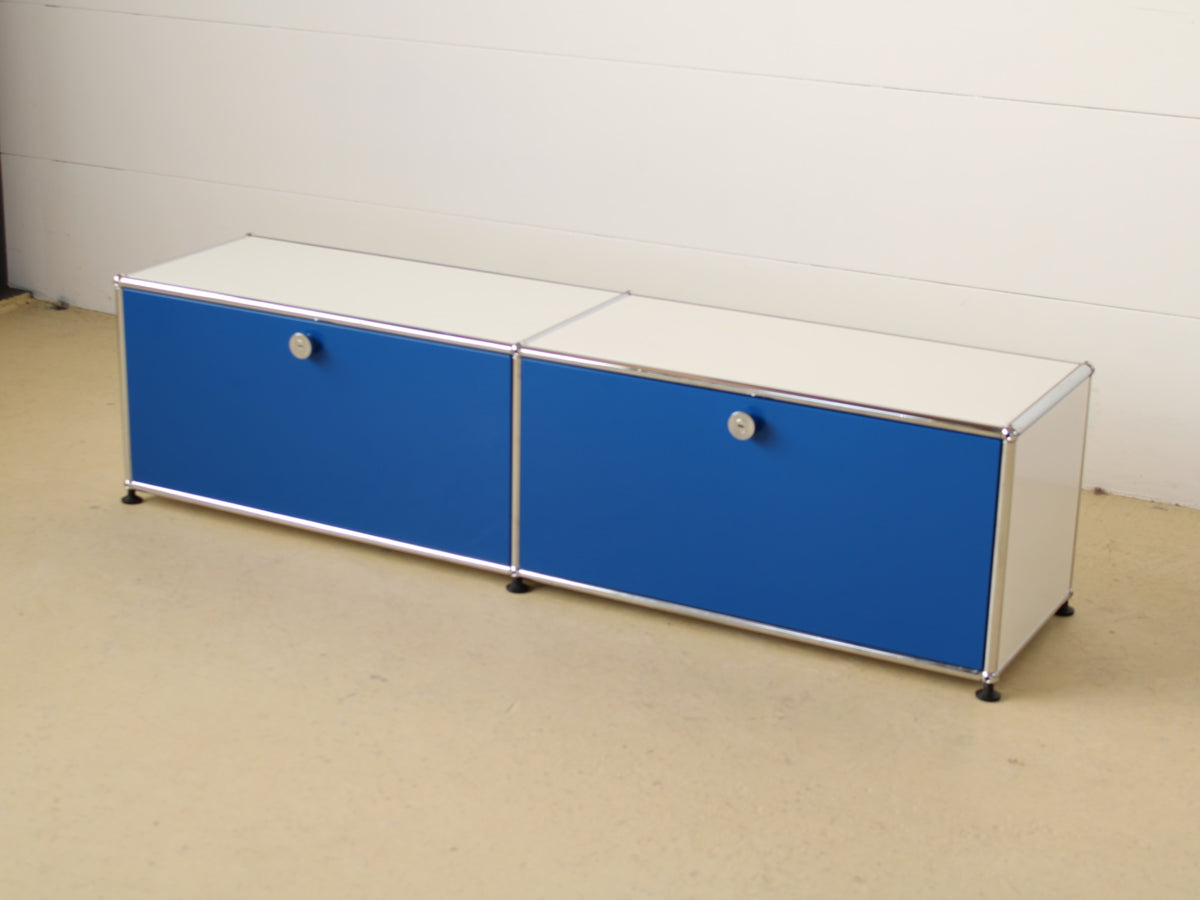 USM Haller Lowboard 2x1 Blau & Weiss 3