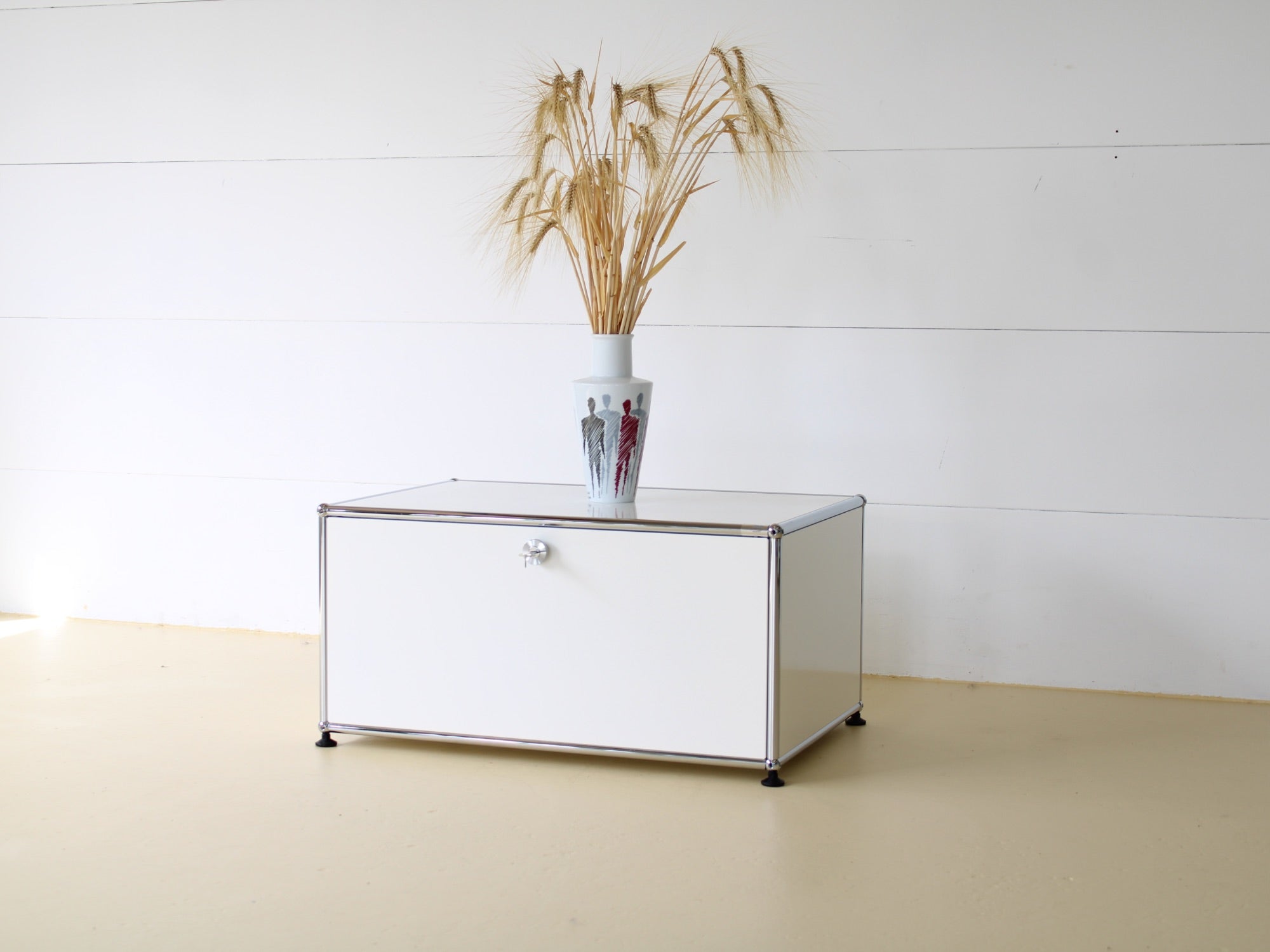USM Haller Sideboard Reinweiss