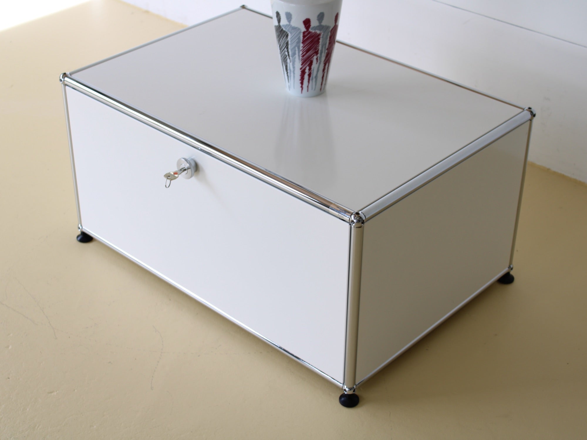 USM Haller Sideboard Reinweiss