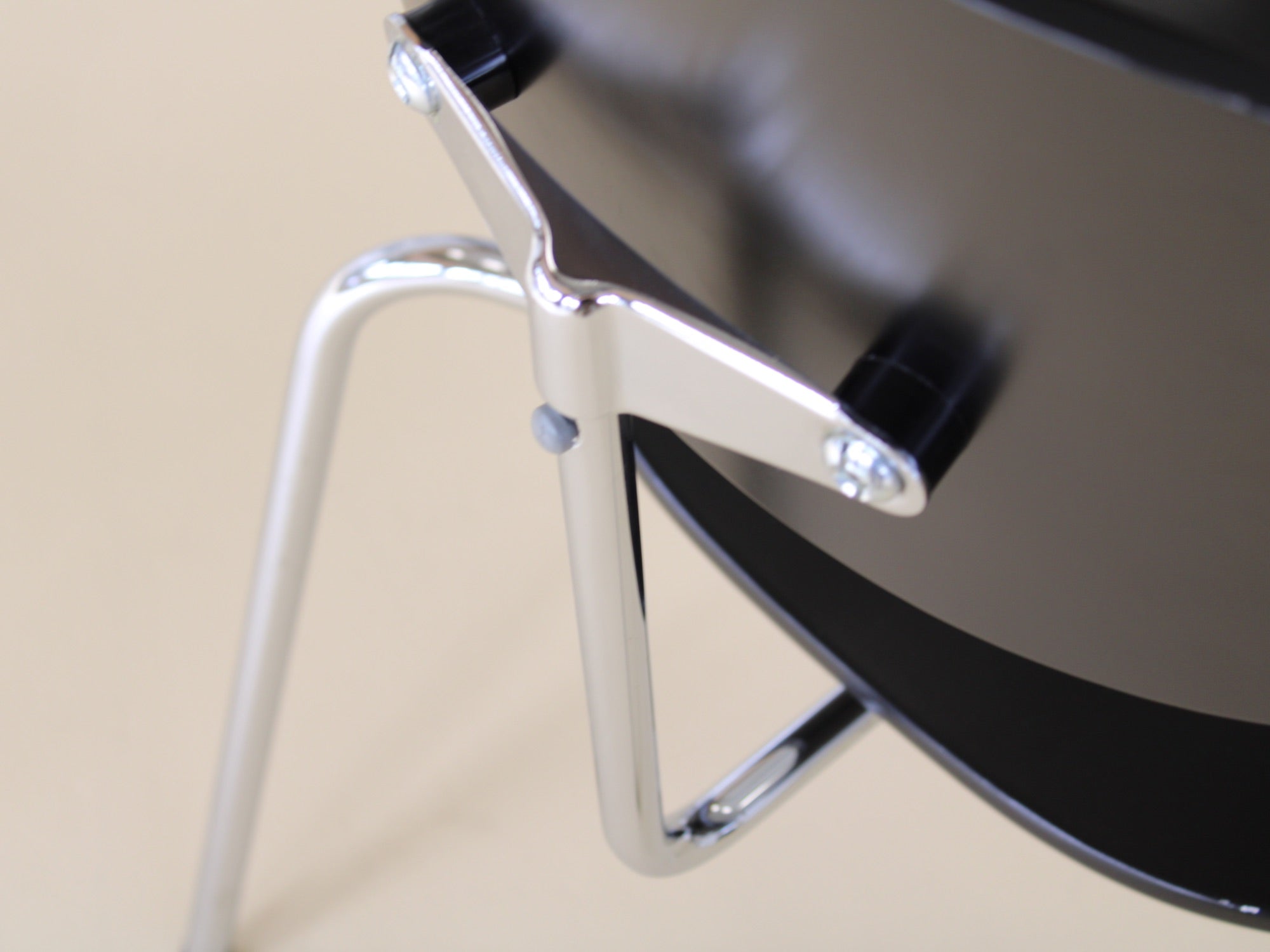 20 Egon Eiermann Stühle von Wilde & Spieth