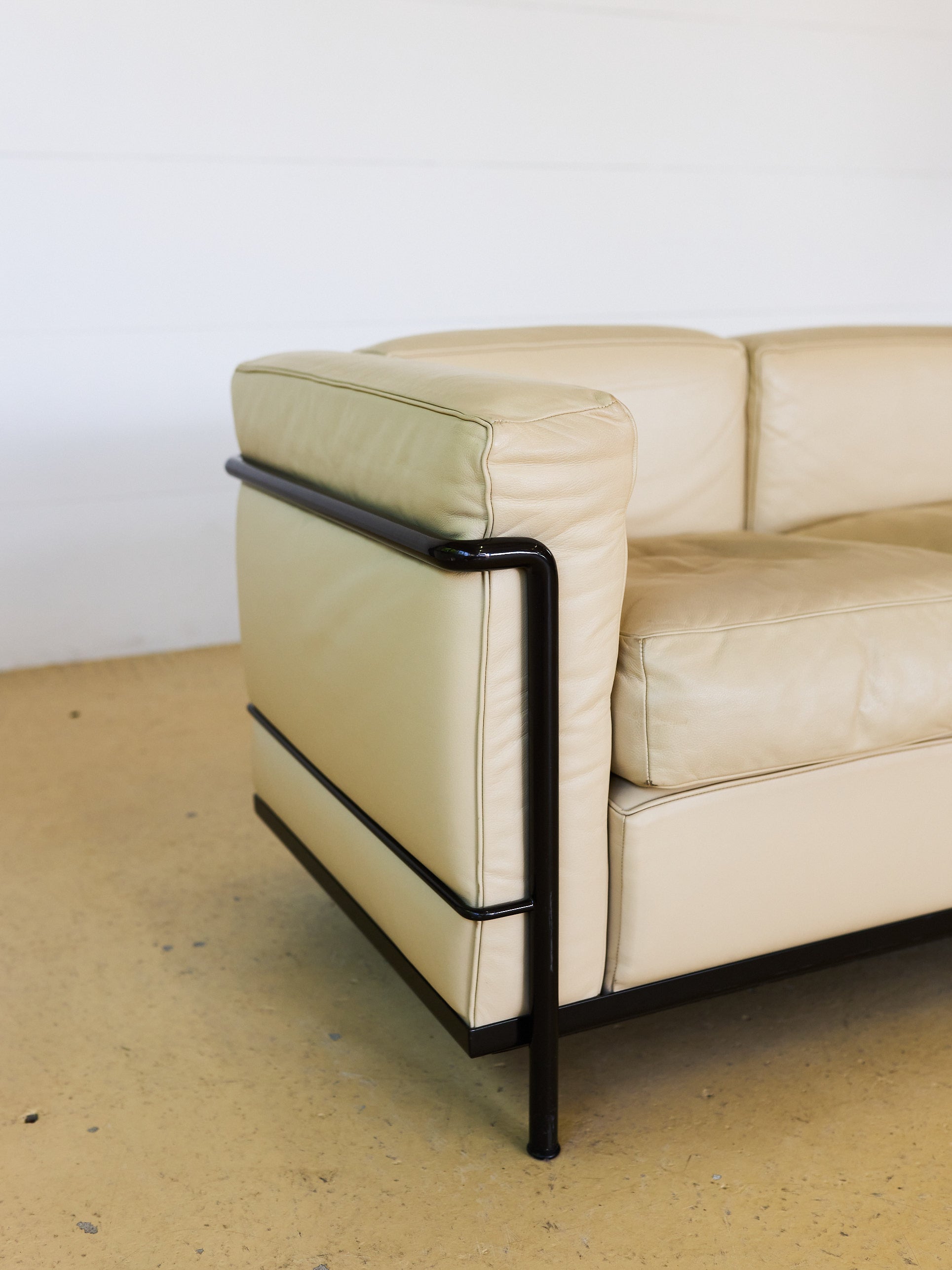 Le Corbusier Sofa von Cassina LC2