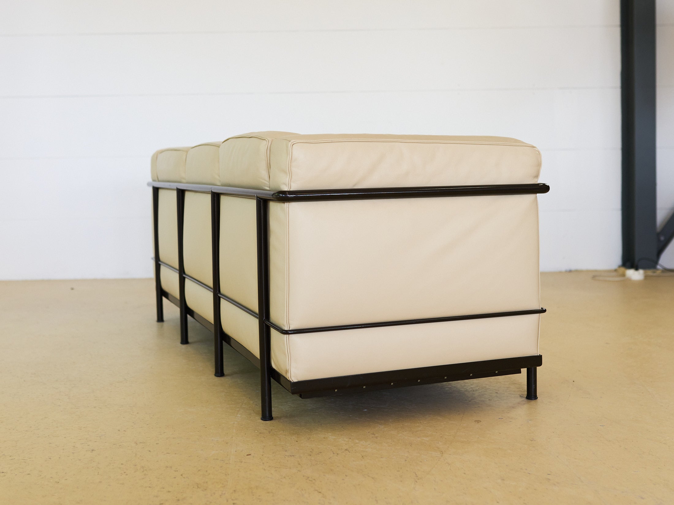 Le Corbusier Sofa von Cassina LC2