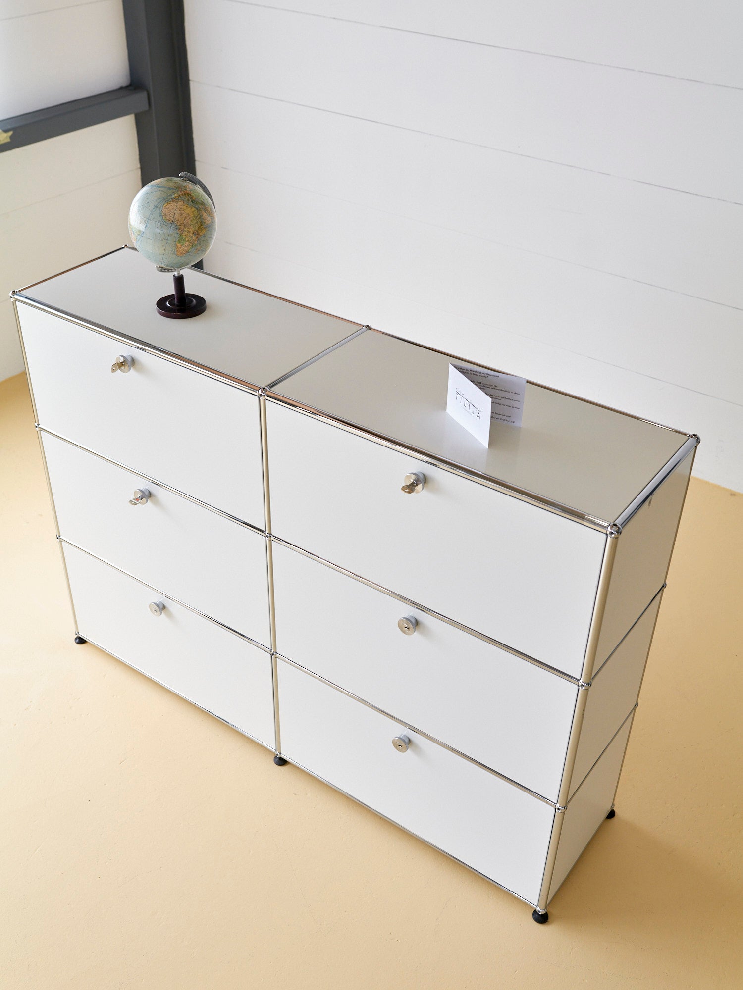 USM Sideboard in Reinweiss