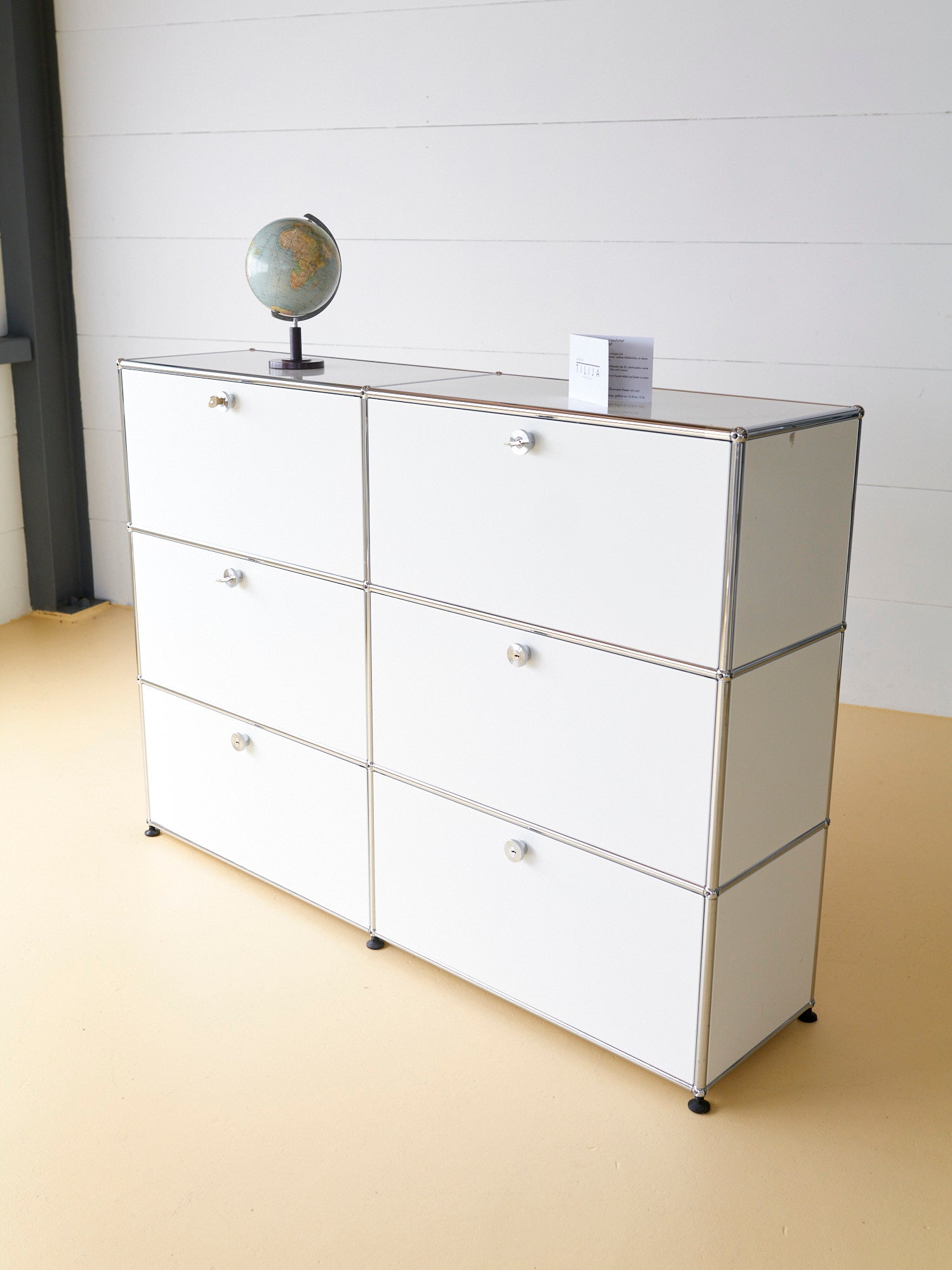USM Sideboard in Reinweiss