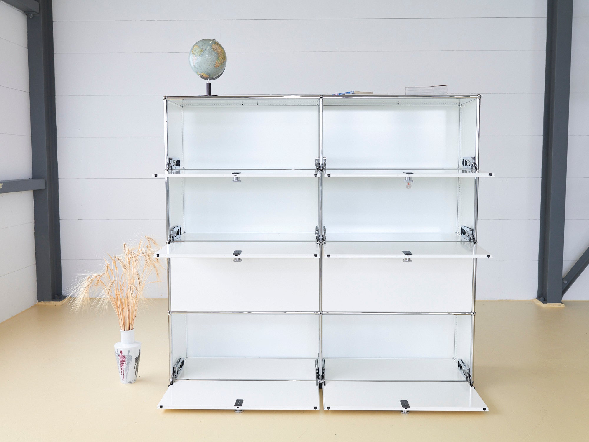 USM Sideboard in Reinweiss