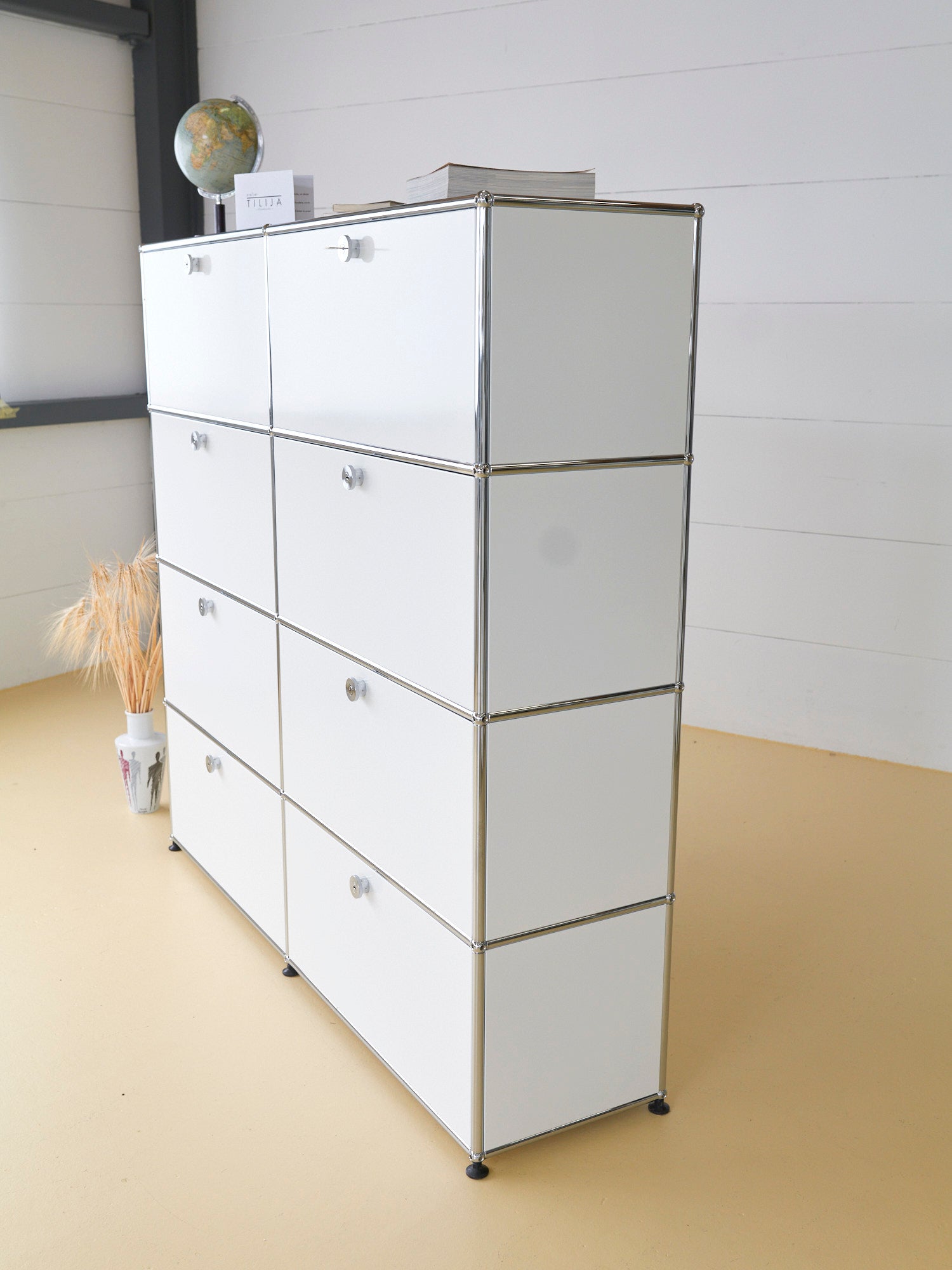 USM Sideboard in Reinweiss