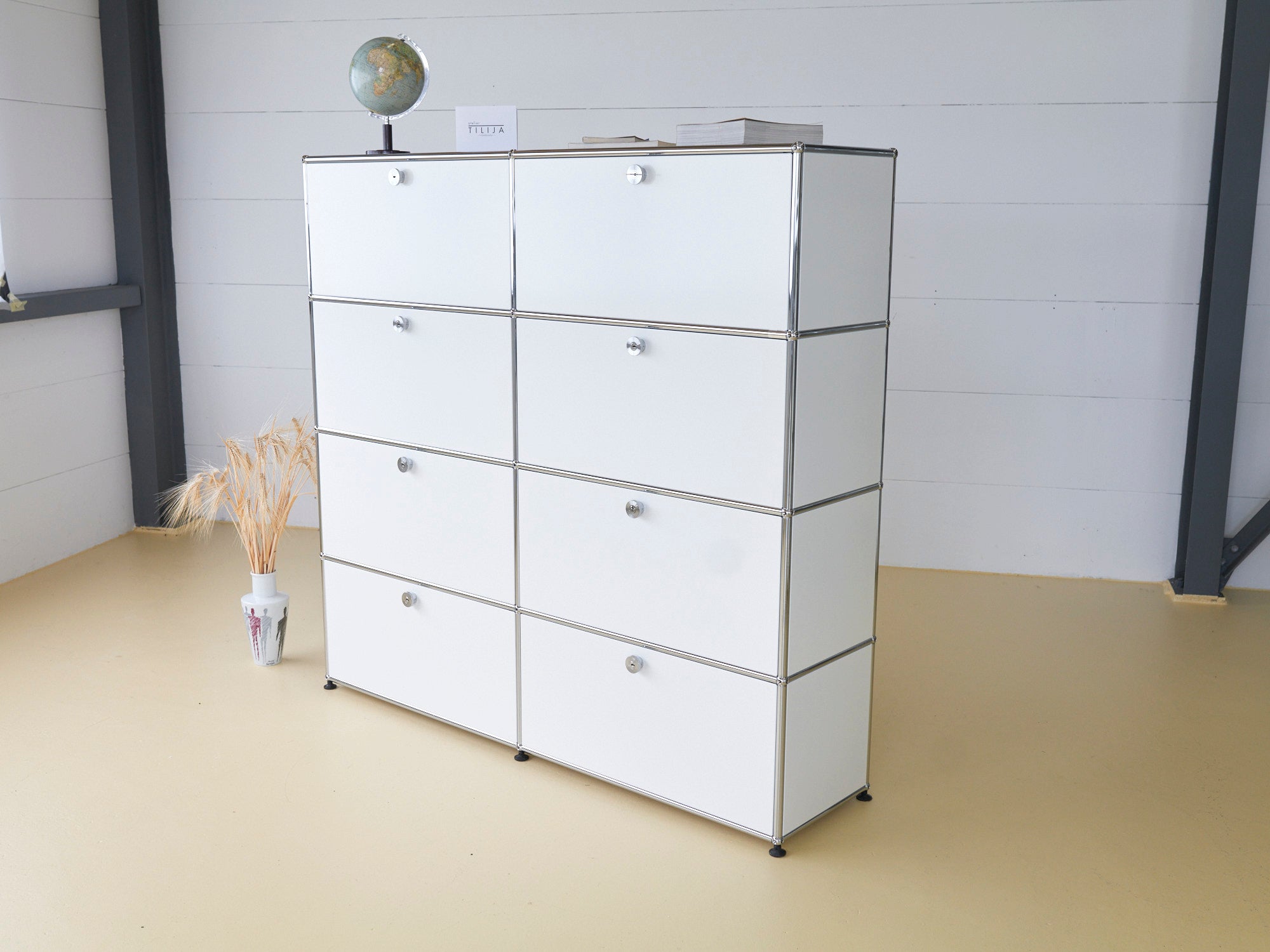 USM Sideboard in Reinweiss