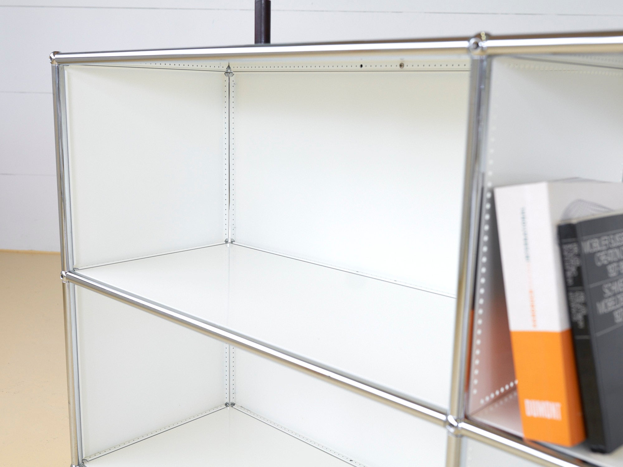 USM Haller Sideboard in Reinweiss