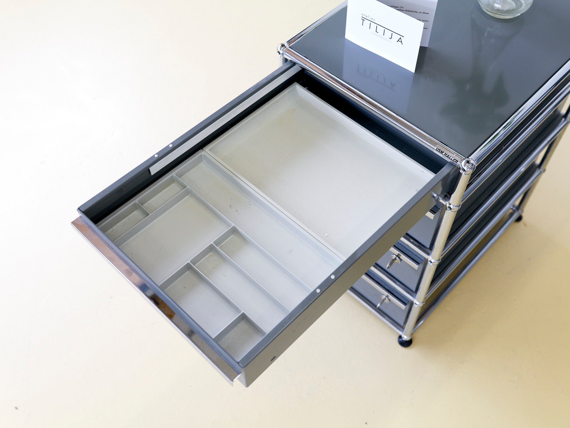 USM Korpus in Mittelgrau