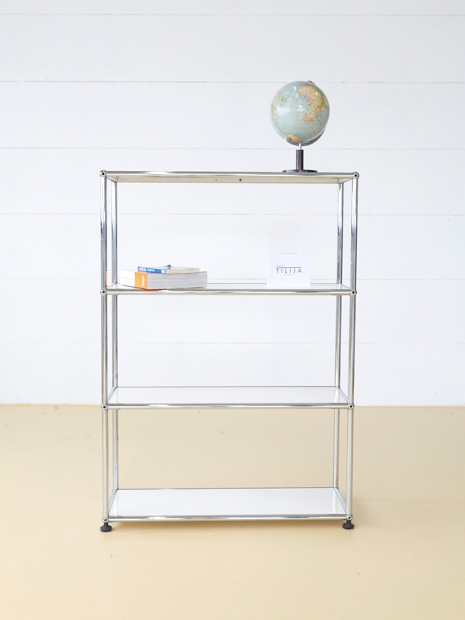 USM Haller Sideboard / Regal in Reinweiss