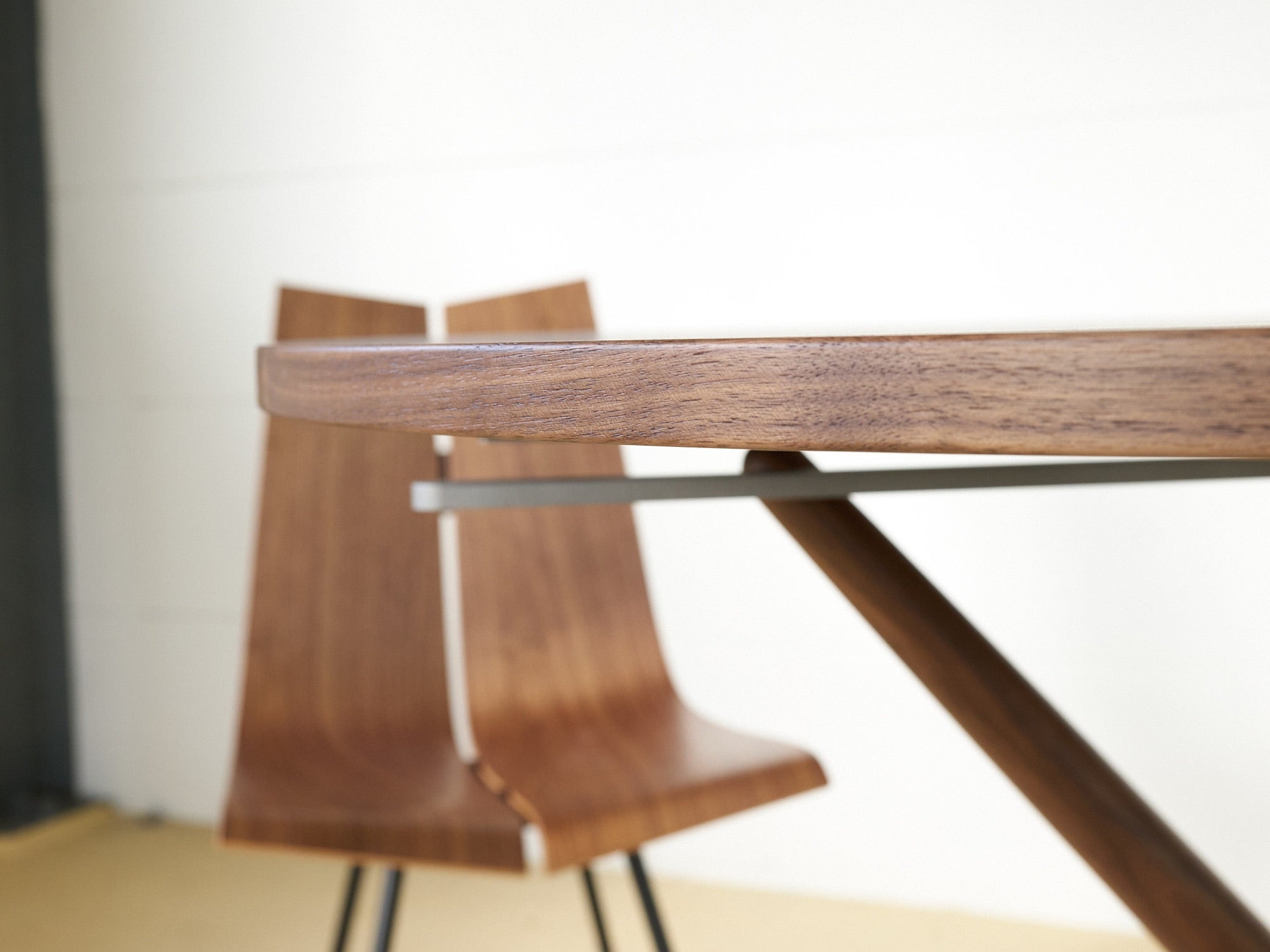ess.tee.tisch von Jürg Bally, Horgen Glarus