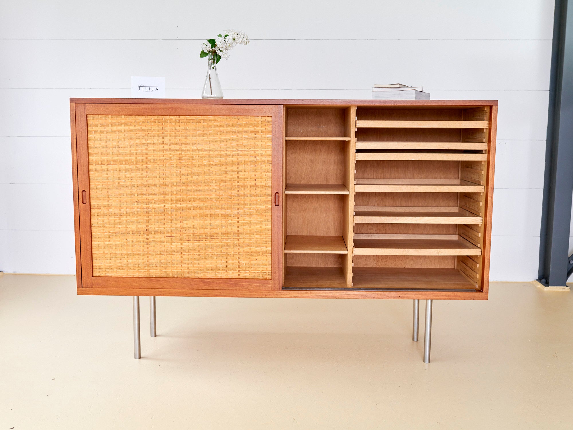 Sideboard von Hans Wegner