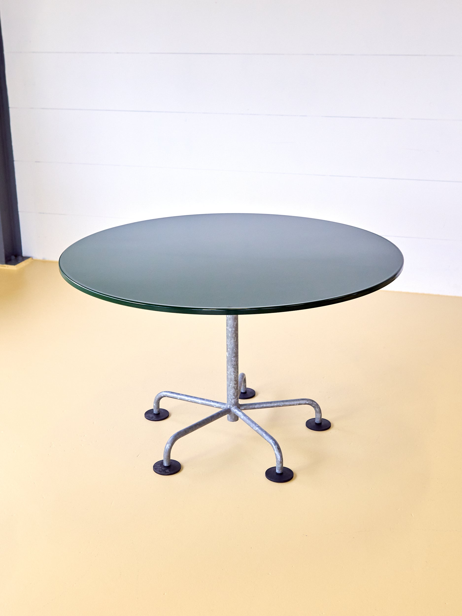 Klassischer, runder atelier ALINEA Gartentisch