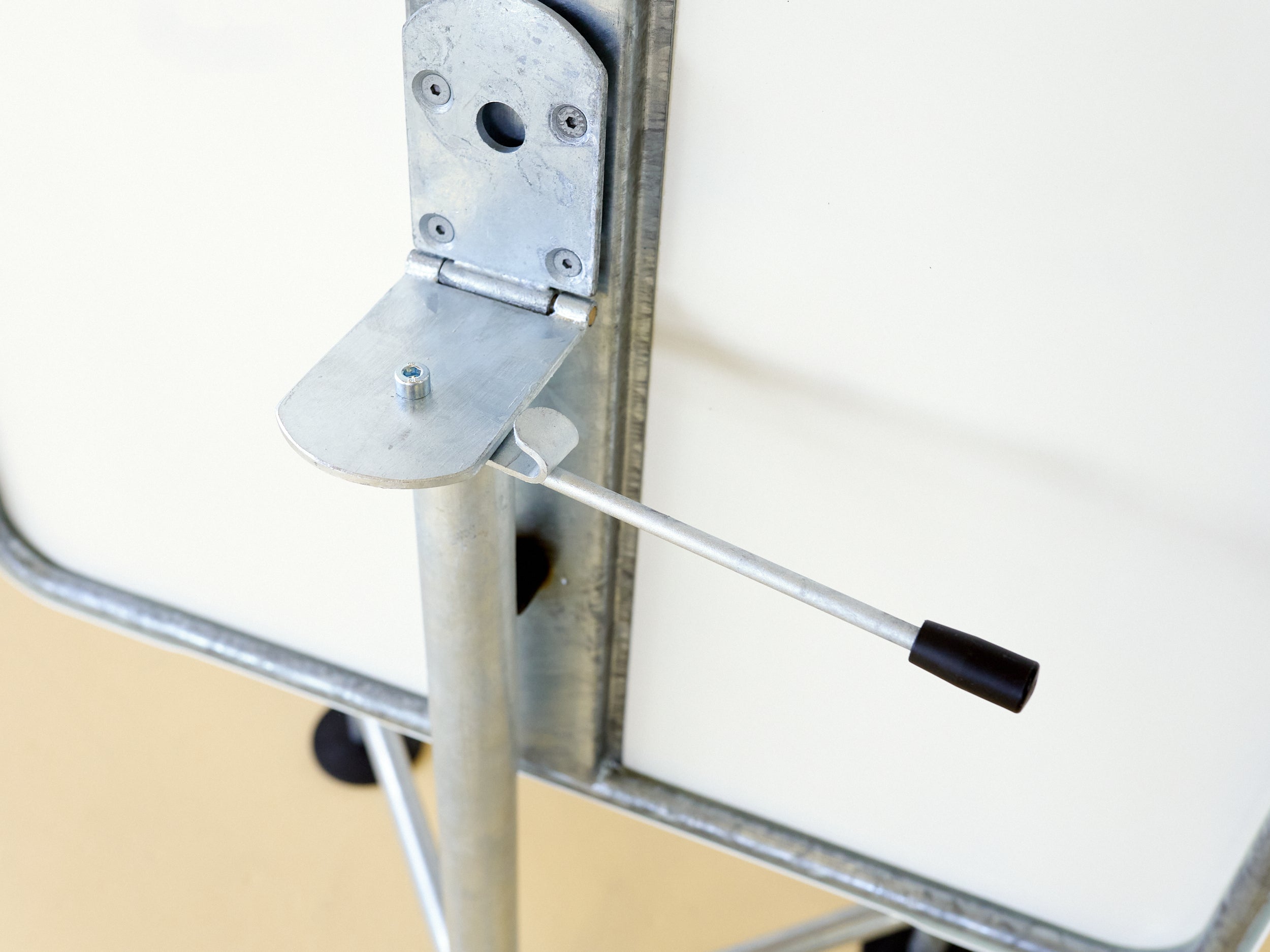 Klassischer atelier ALINEA Gartentisch - Reinweiss