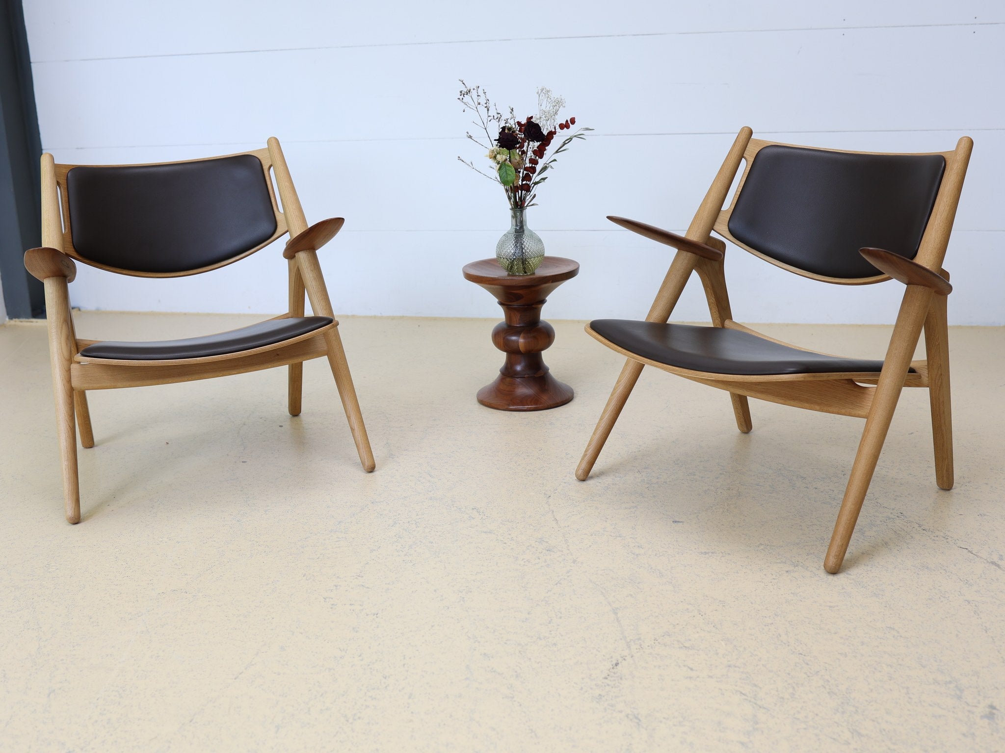 Wegner CH28 Paar Danish Modern Design Klassiker von 1951