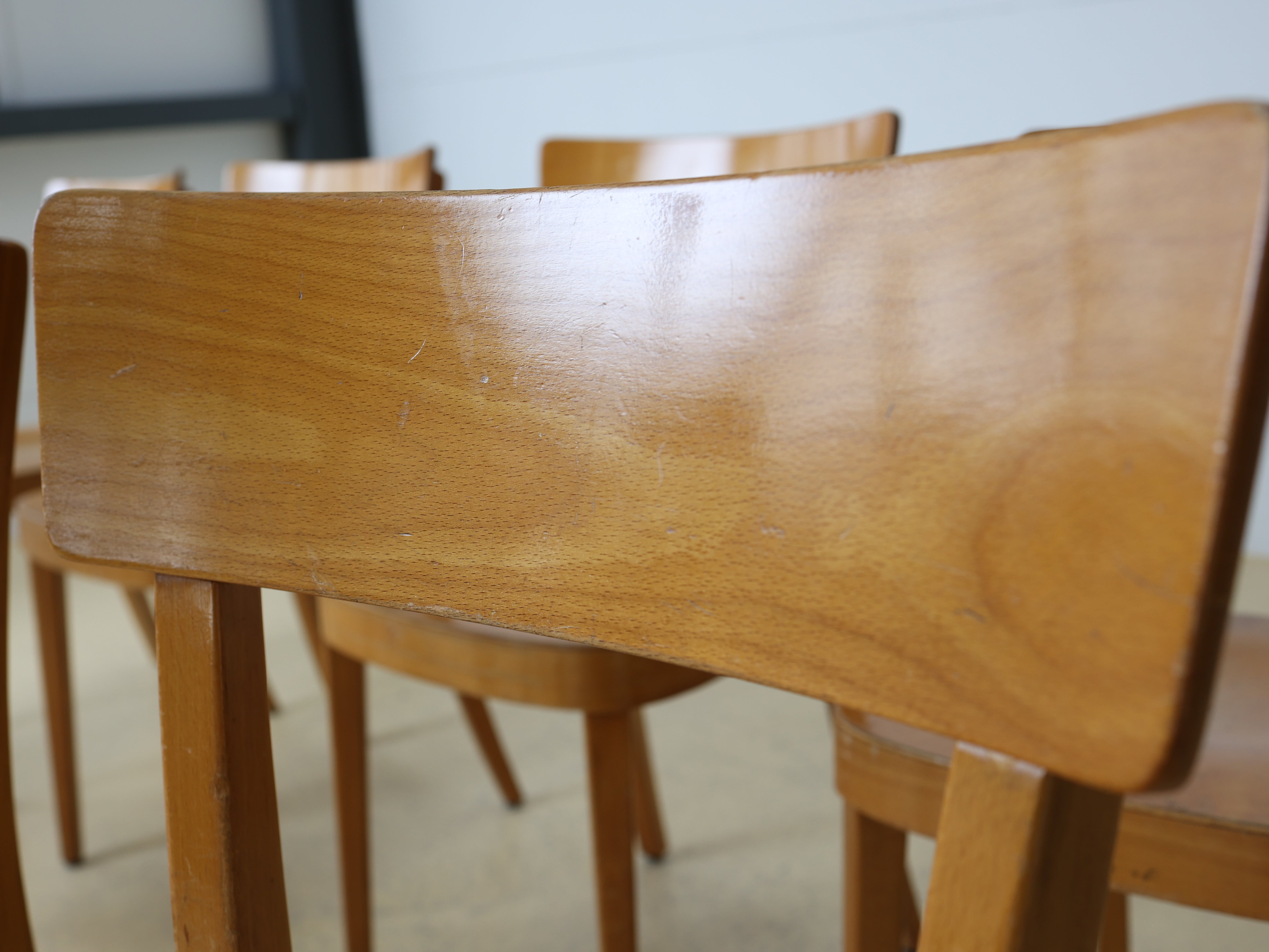 Klassischer Beizenstuhl | Schweizer Wirtshausstuhl | Vintage Massivholz-Klassiker | Ähnlich Horgen Glarus oder Klingnau