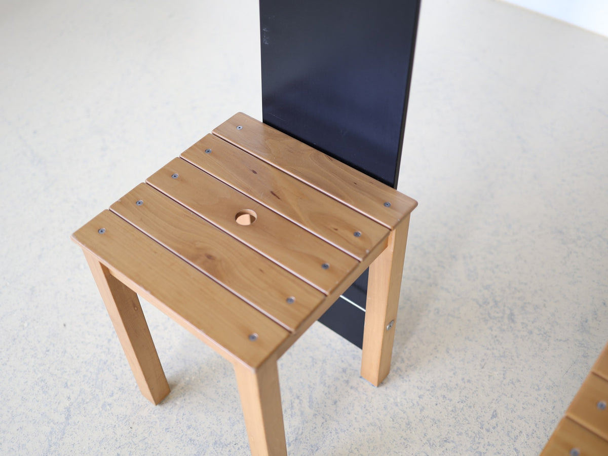 Hochlehniger Essstuhl / Designstuhl, Kollektion Röthlisberger Schweiz – Modell unbekannt Foto 6