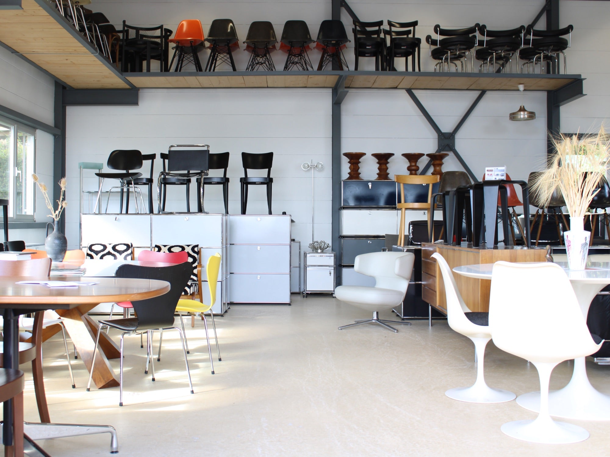 Mies van der Rohe Stühle von Knoll