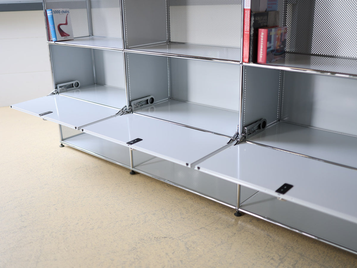USM Haller Sideboard Holzdeckplatte Eiche natur – Nahaufnahme Oberfläche mit Patina
