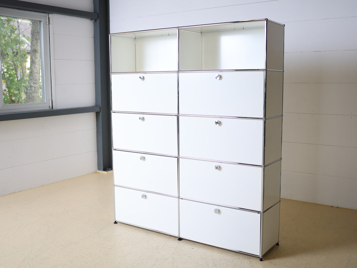 USM Haller Aktenschrank 2x5 – 2 Spalten, 5 Reihen, mit 8 Klappen und 2 offenen Fächern (oben) Foto 9