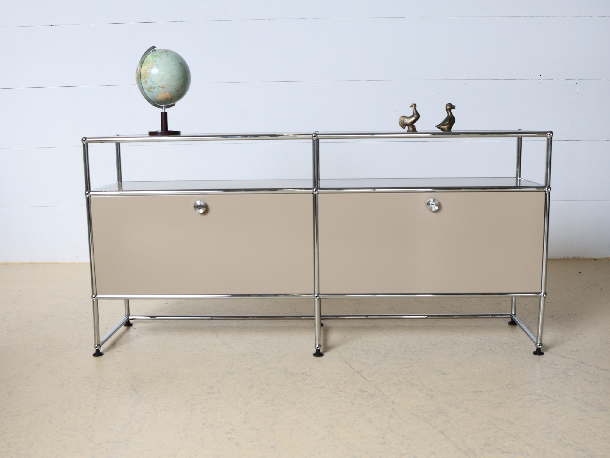 USM Haller Sideboard Beige 2x2 Konfiguration Ambiente
