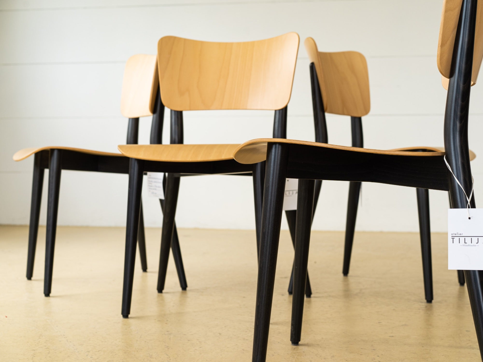 Kreuzzargen Stuhl von Max Bill von WB Form