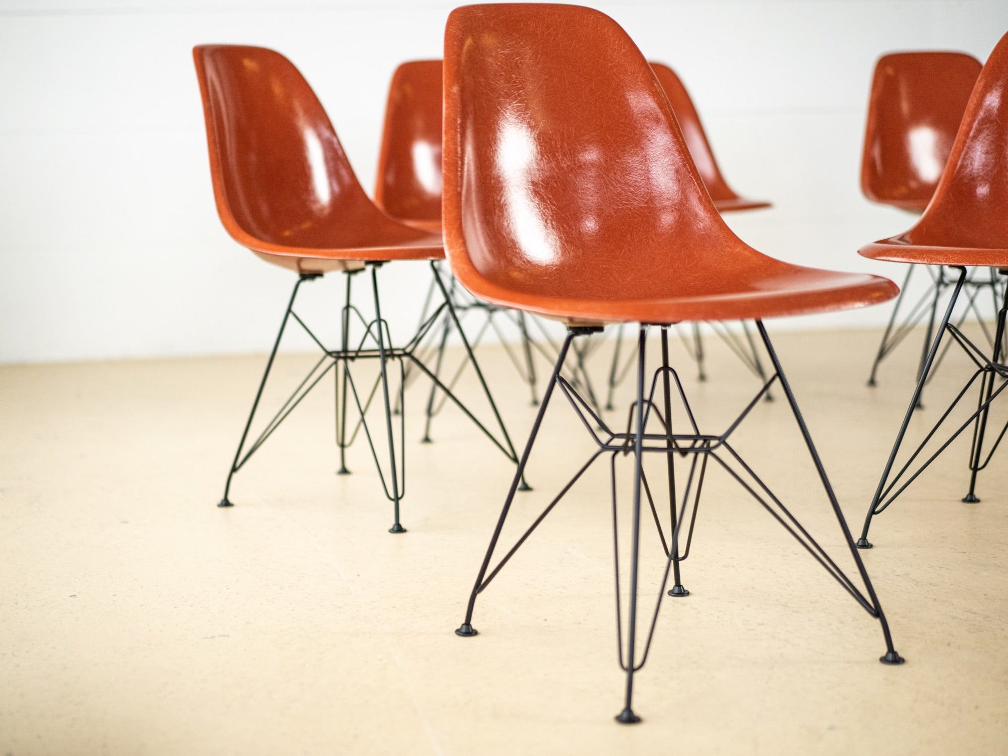 Charles & Ray Eames Fiberglas Stühle