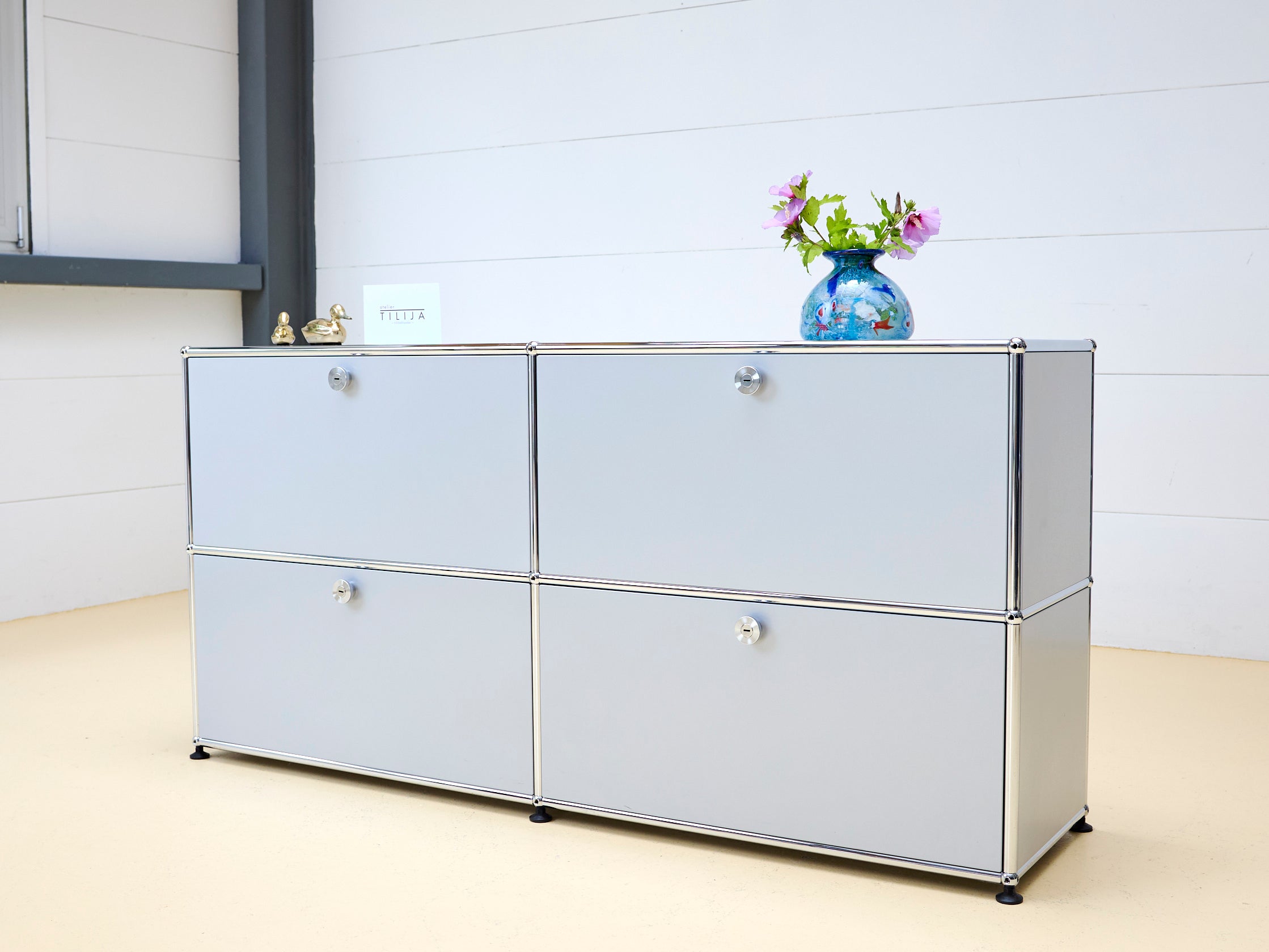 USM Haller Sideboard in Mattsilber