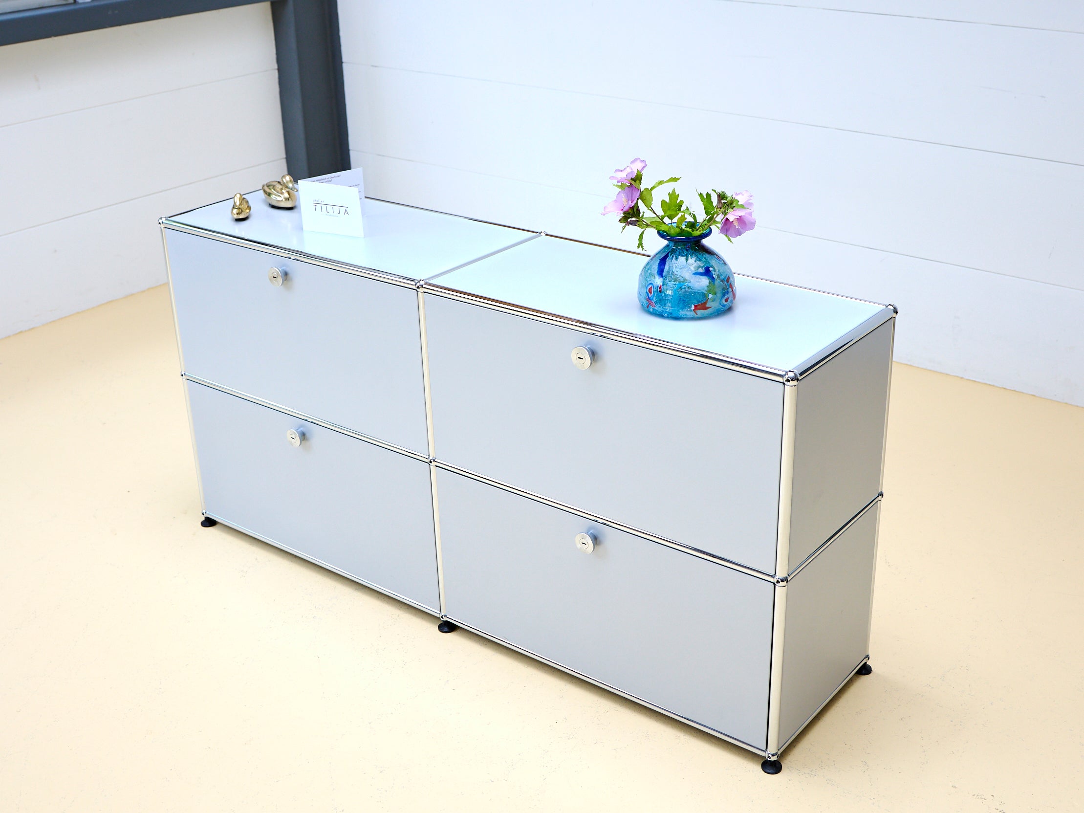 USM Haller Sideboard in Mattsilber