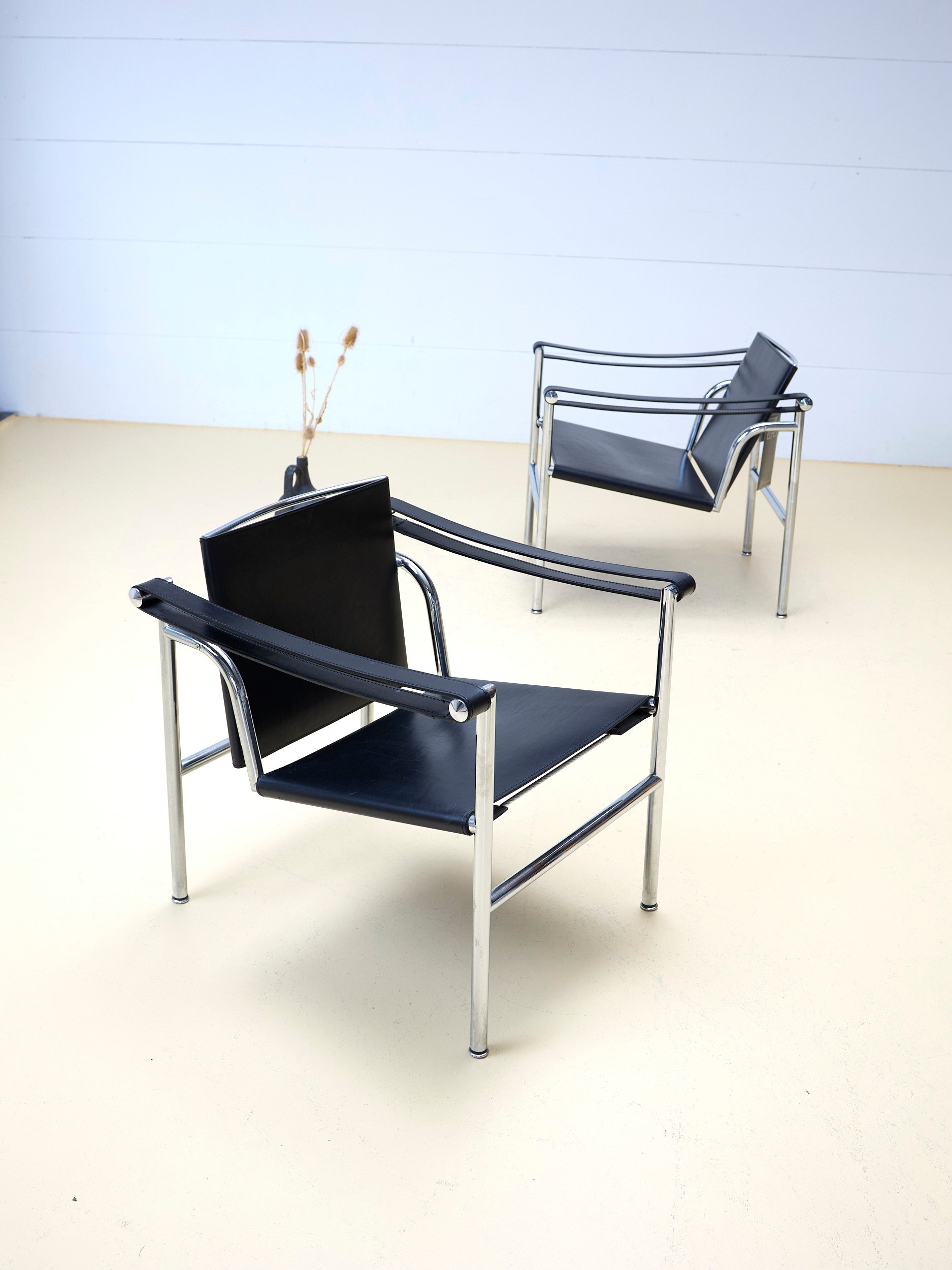 LC1 Sessel von Corbusier, Cassina