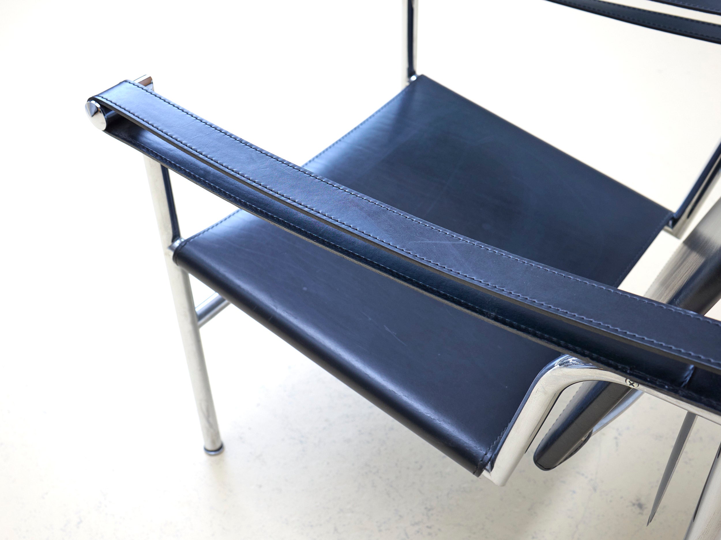 LC1 Sessel von Corbusier, Cassina