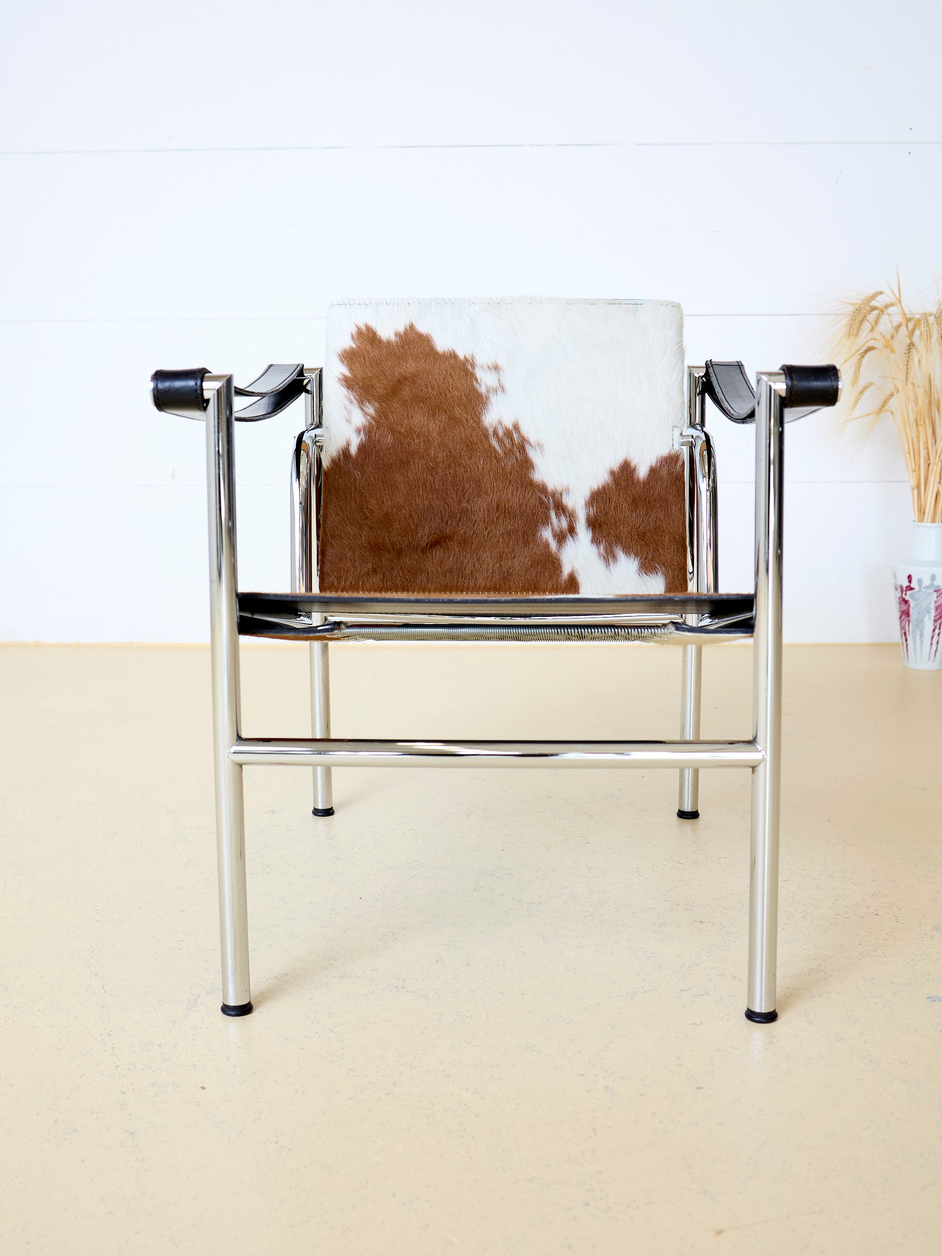 LC1 Sessel mit Fell von Corbusier, Cassina