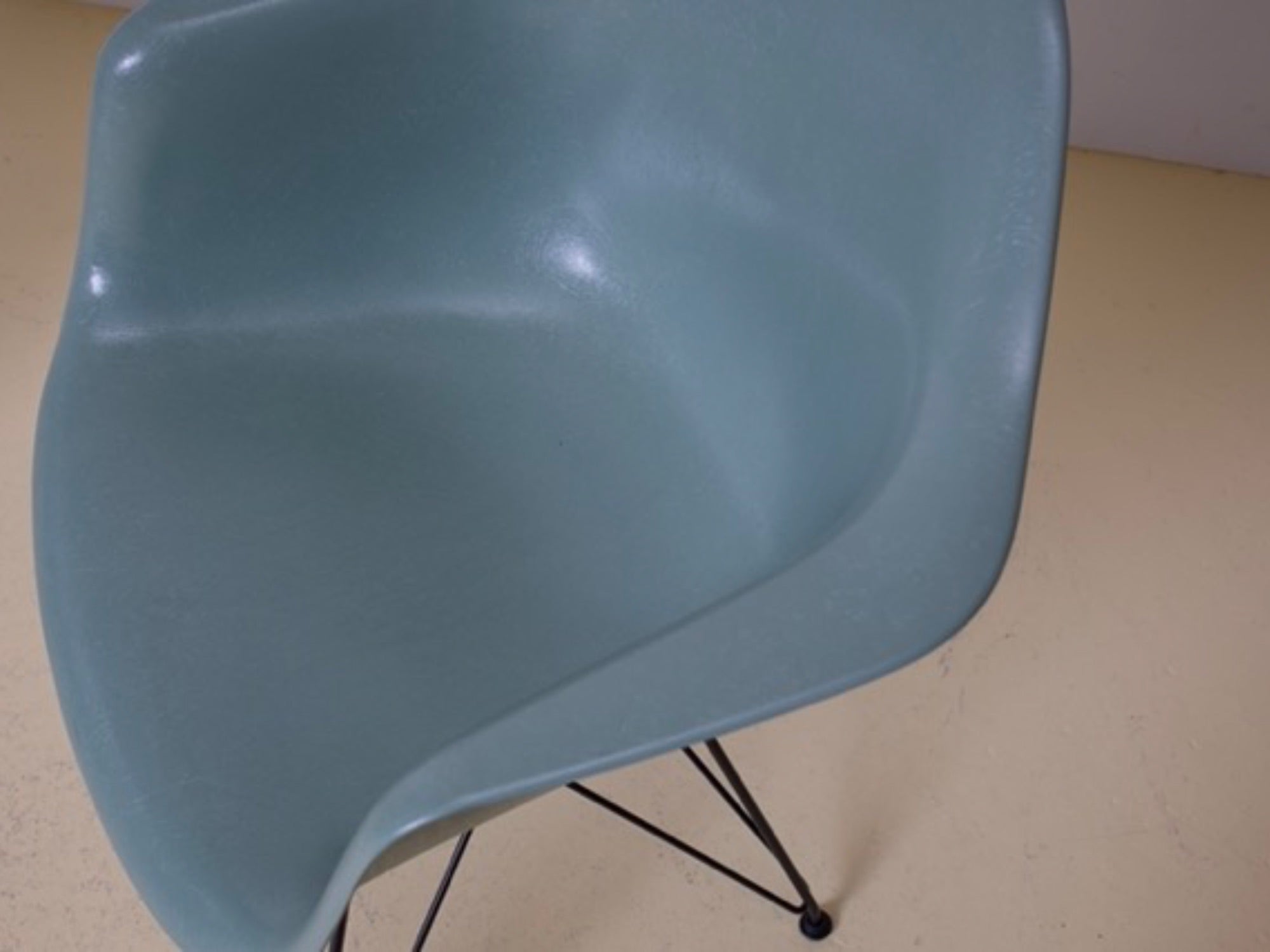 VITRA Eames Armchairs DAW in Seafoam