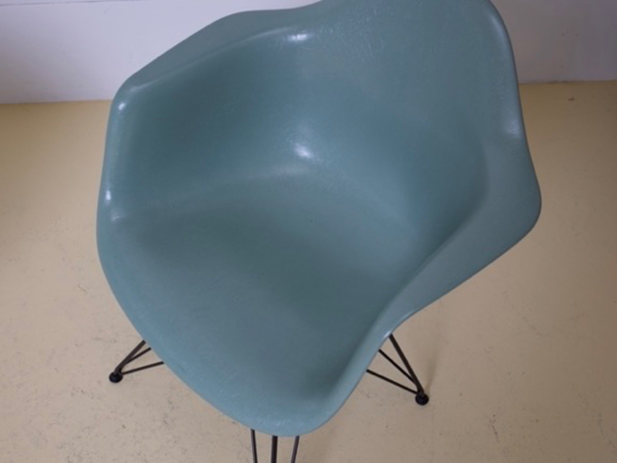 VITRA Eames Armchairs DAW in Seafoam