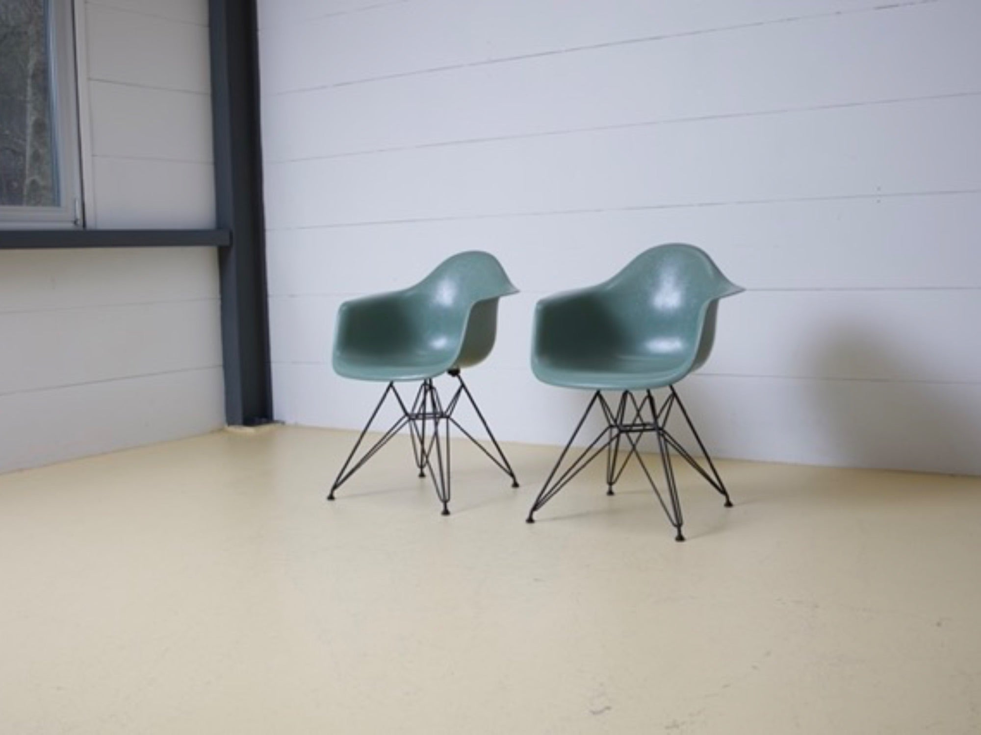 VITRA Eames Armchairs DAW in Seafoam