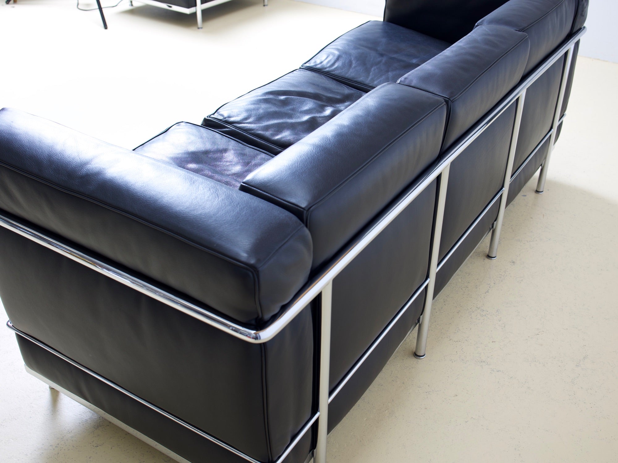 Le Corbusier Sofa LC2 von Cassina