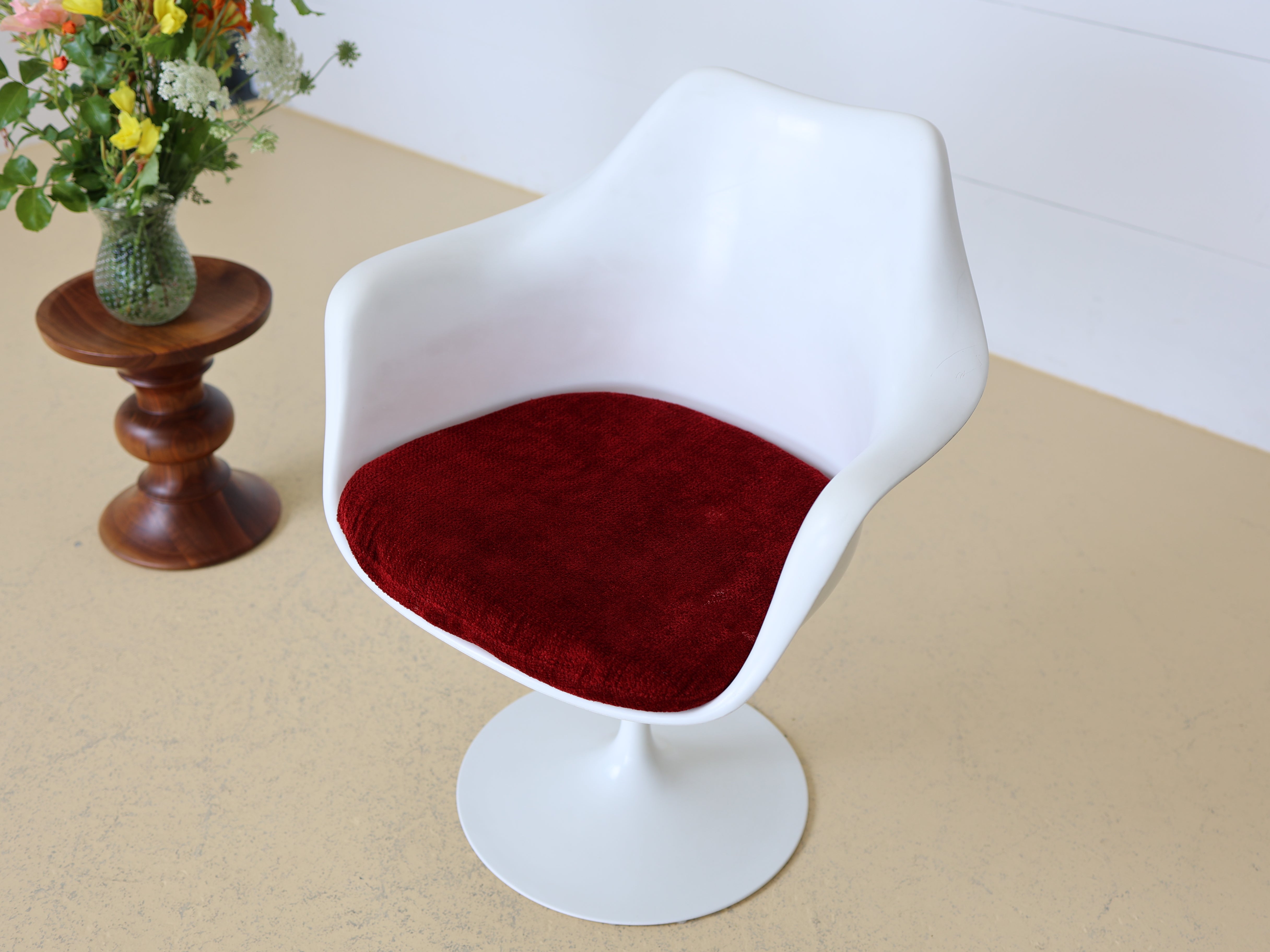 Eero Saarinen Stuhl von Knoll