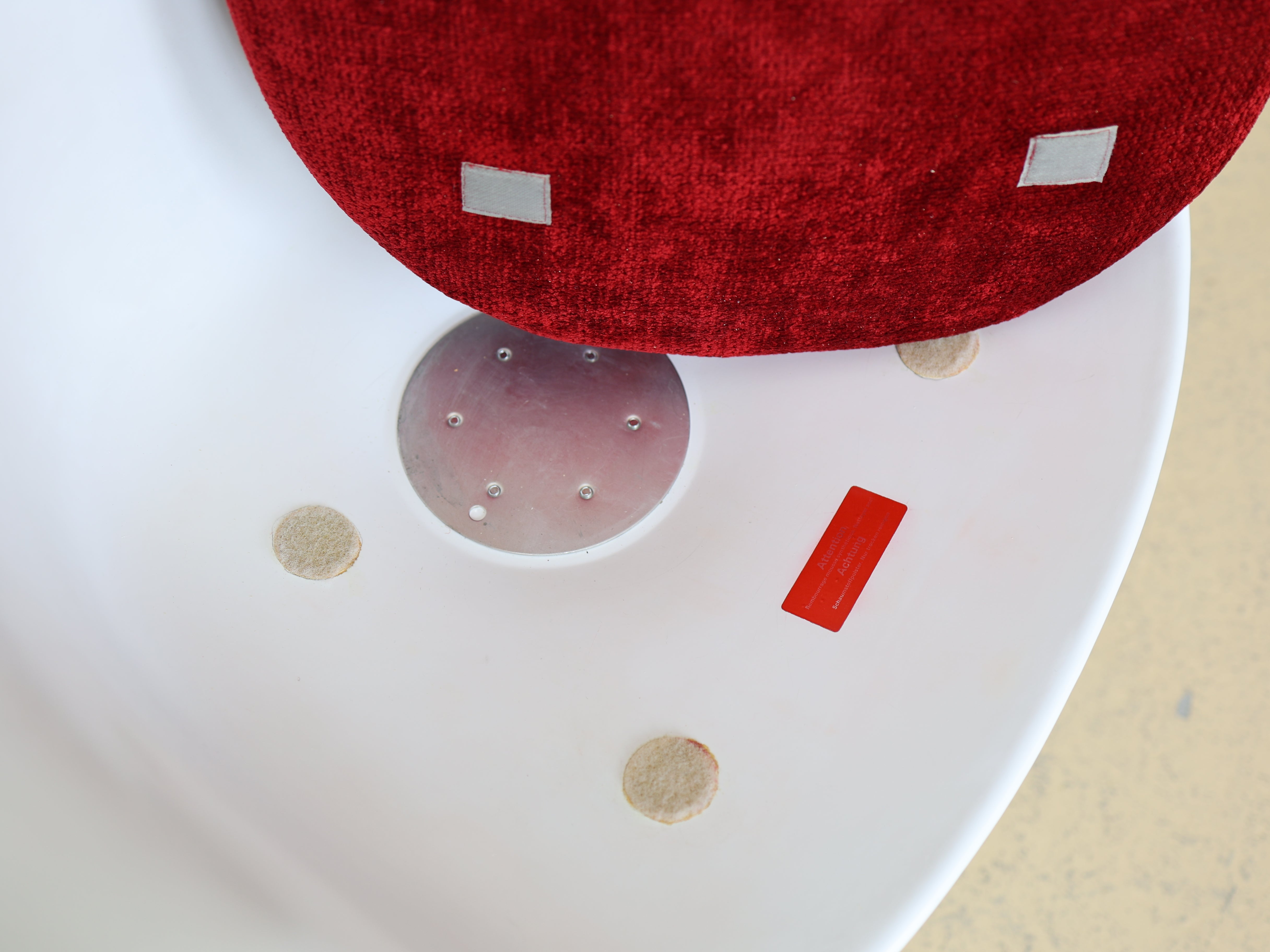 Eero Saarinen Stuhl von Knoll