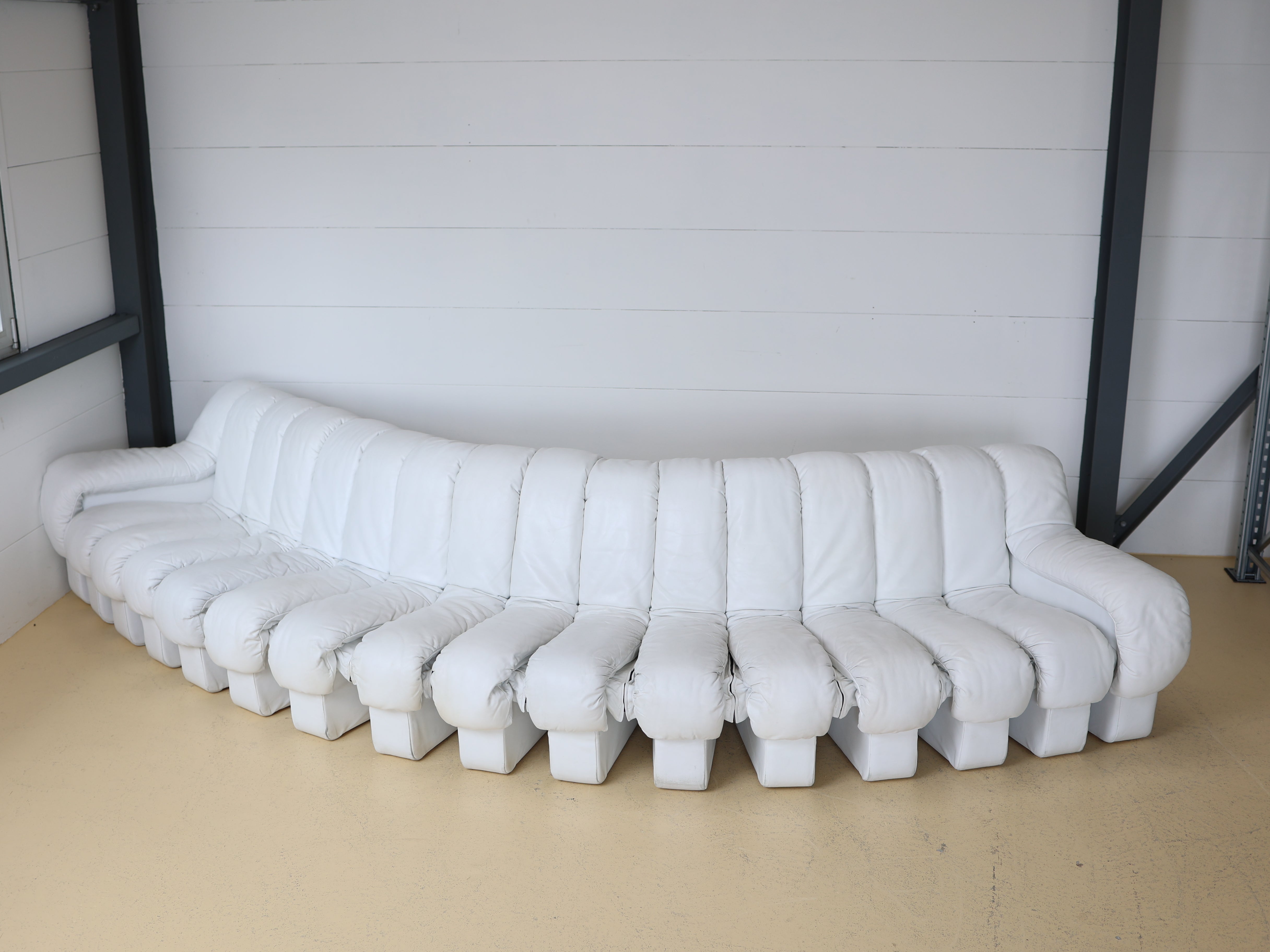 Designklassiker: Tatzelwurm DS 600, De Sede