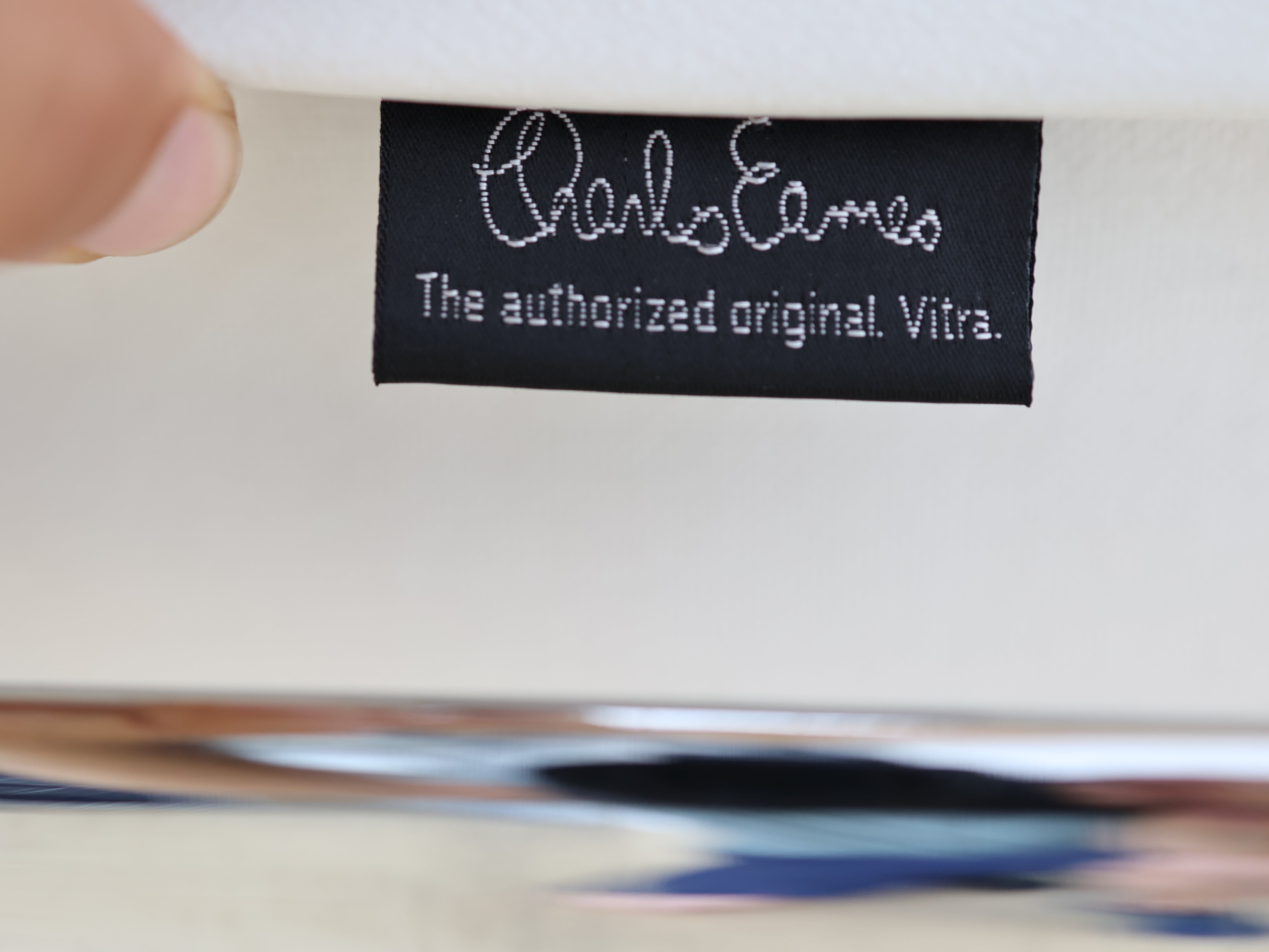 Vitra Eames Soft Pad Bürostuhl, EA 217