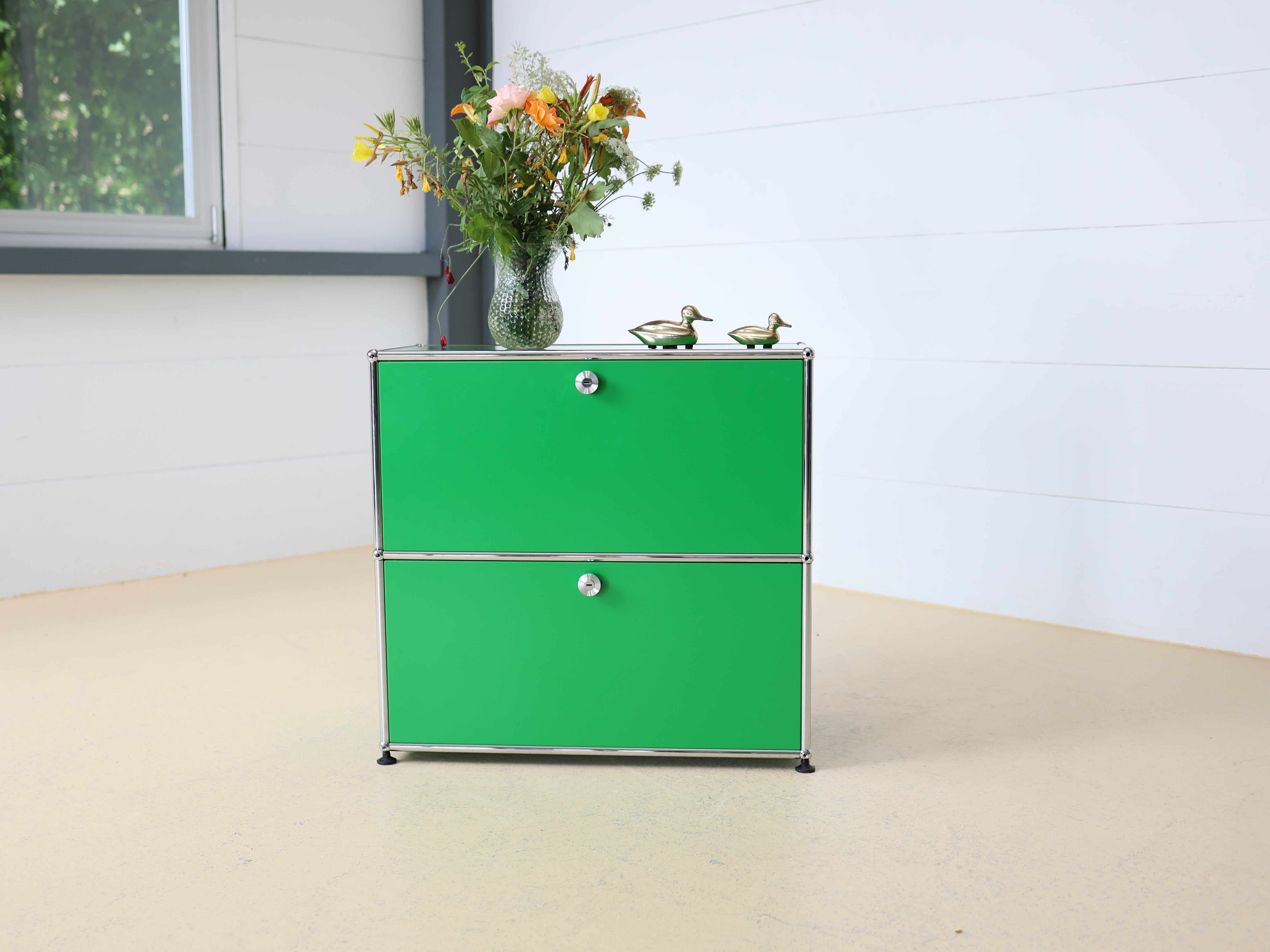USM Haller Sidebaord Grün, 1x2