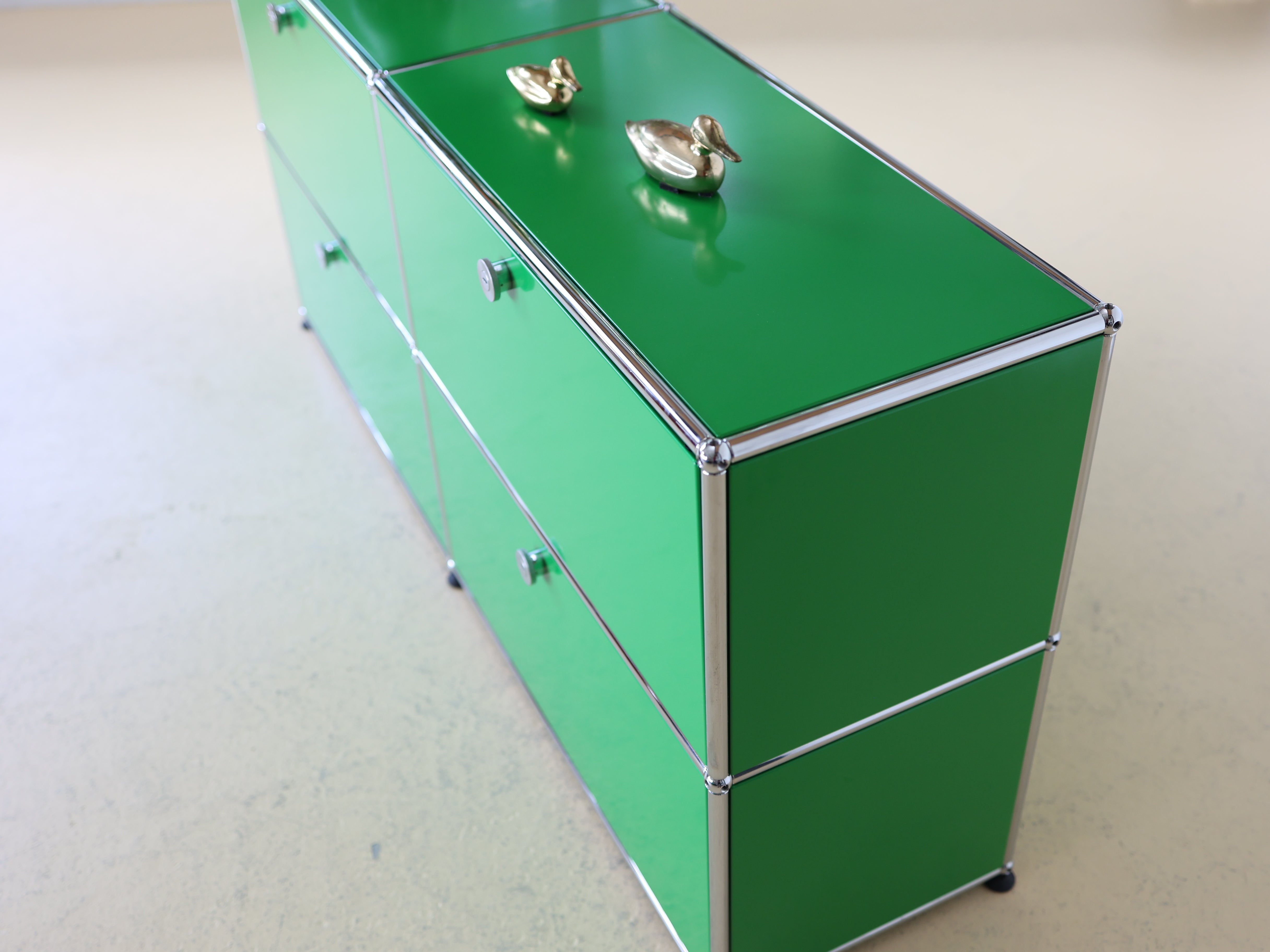 USM Haller Sidebaord Grün, 2x2
