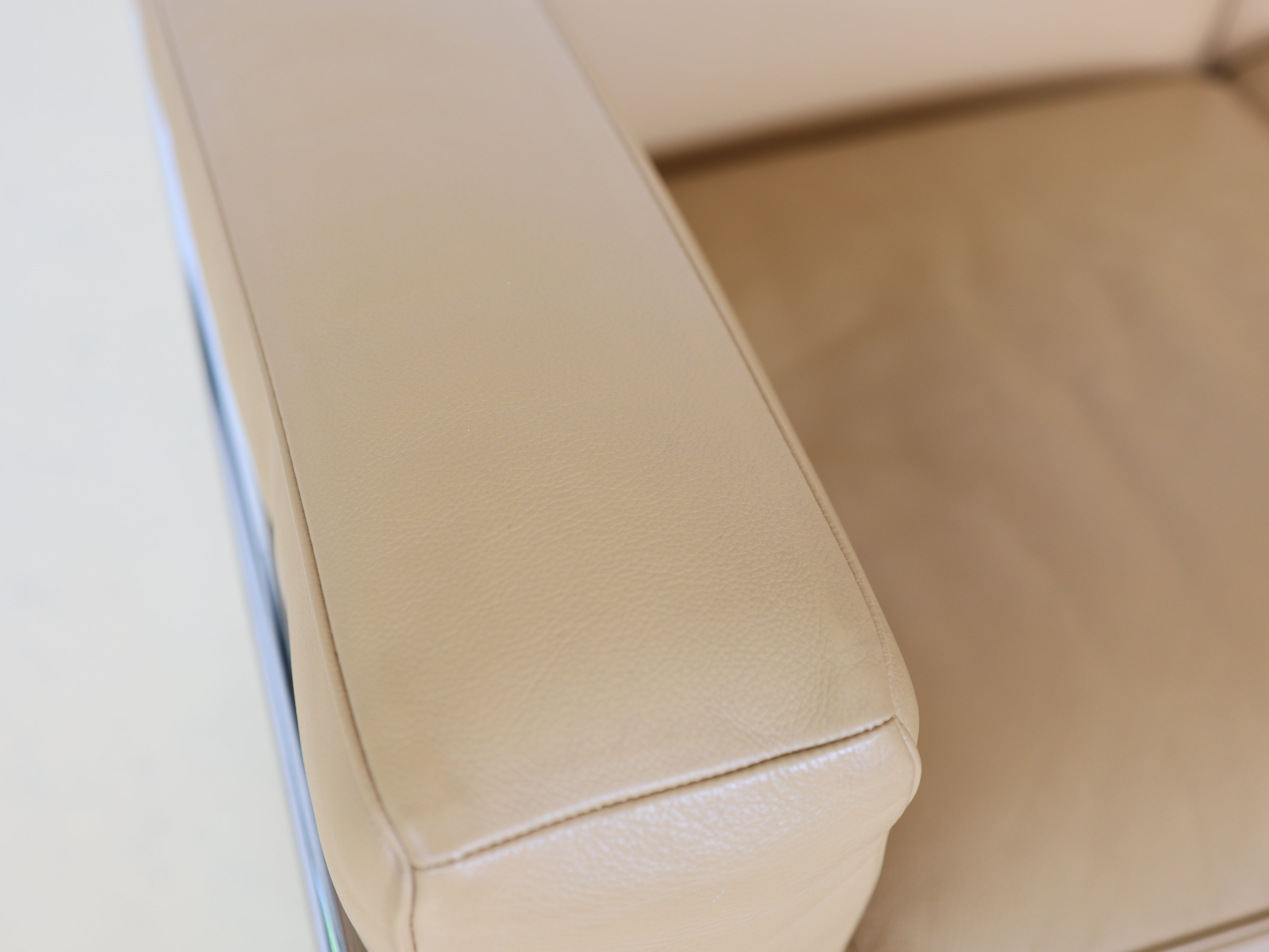 Le Corbusier Sofa LC2 von Cassina