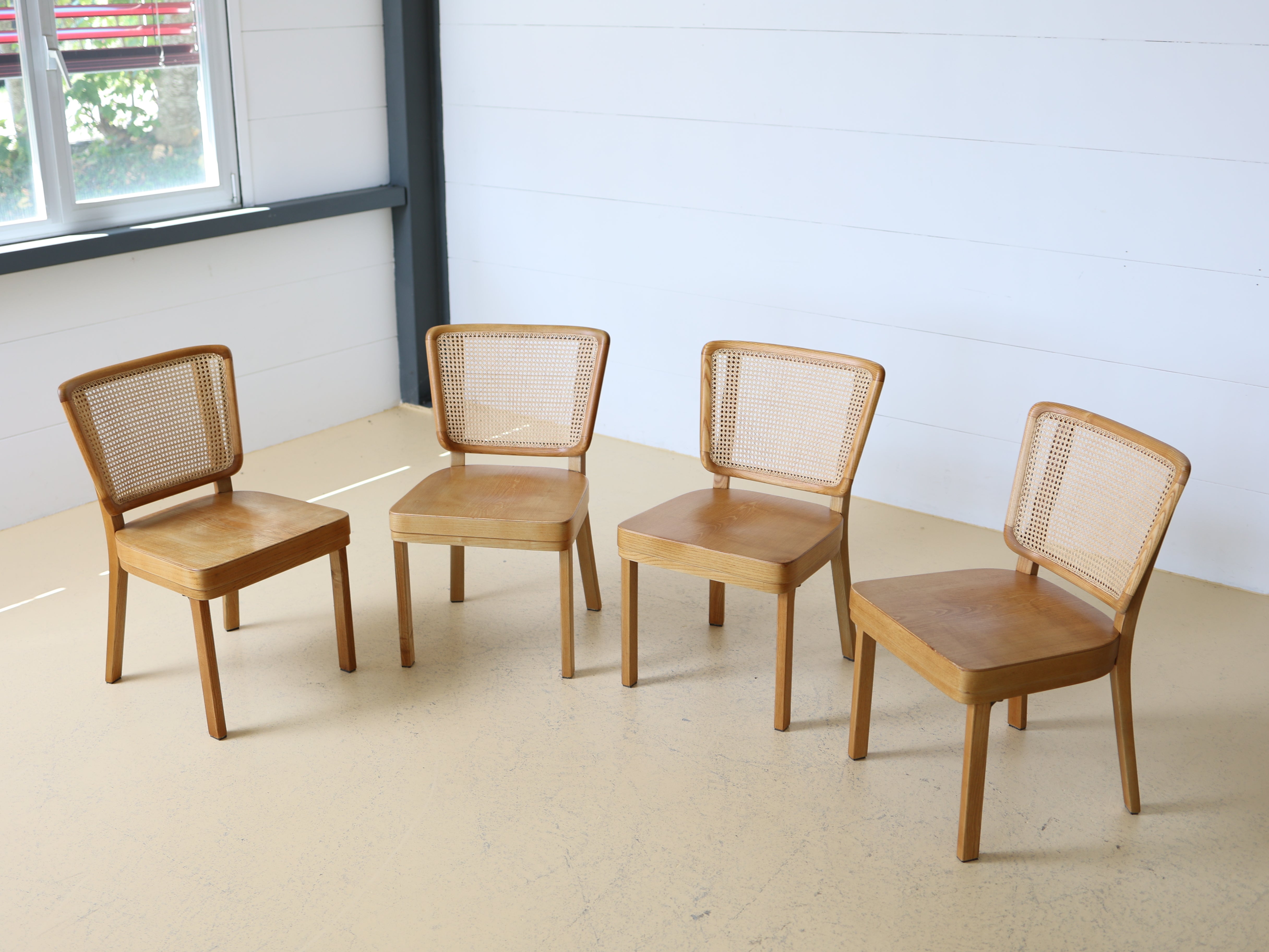 Horgen Glarus Stühle von Häfeli - 15 Stk. an Lager