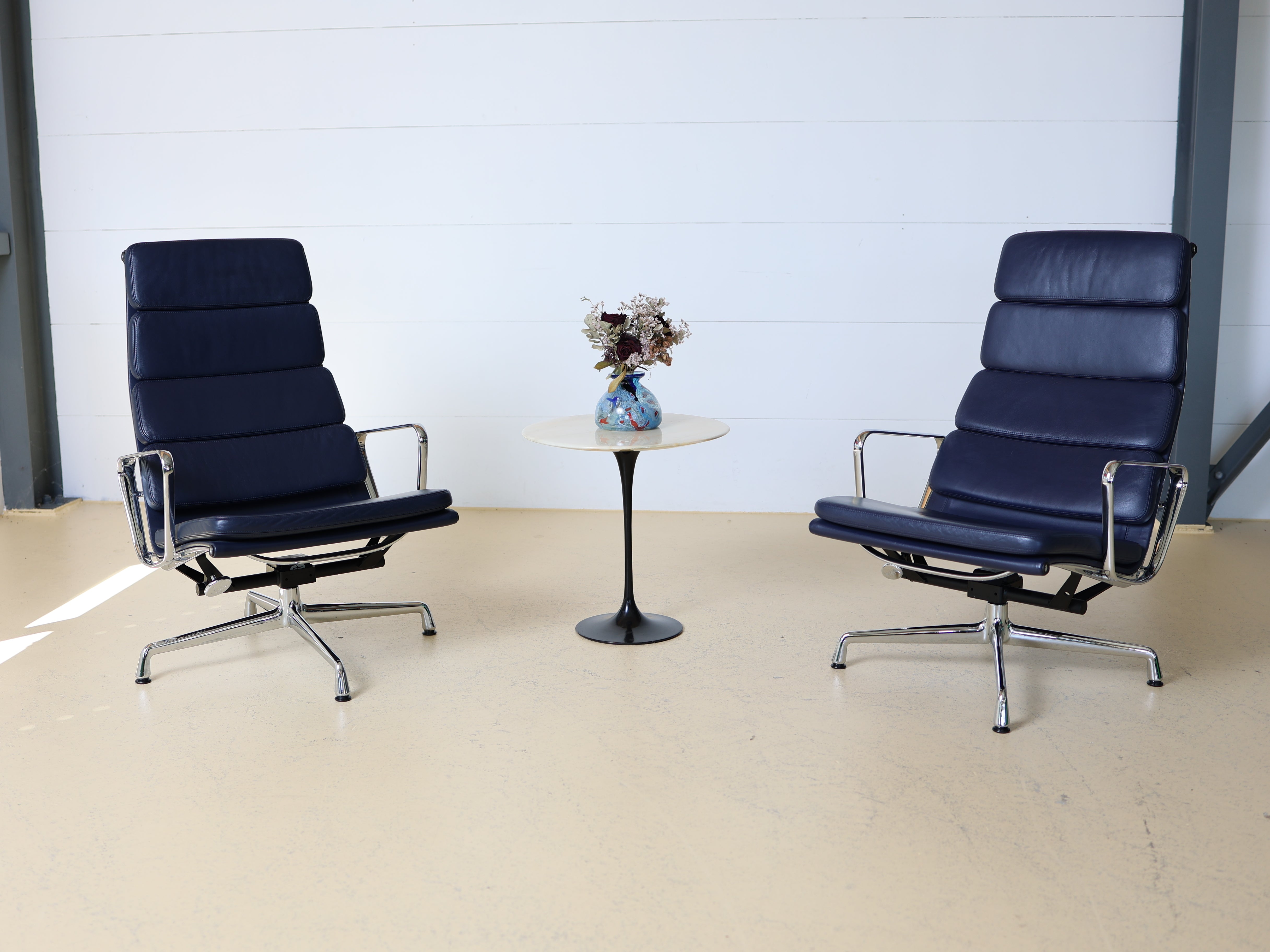 Vitra EA222 Soft Pad Sessel von Eames